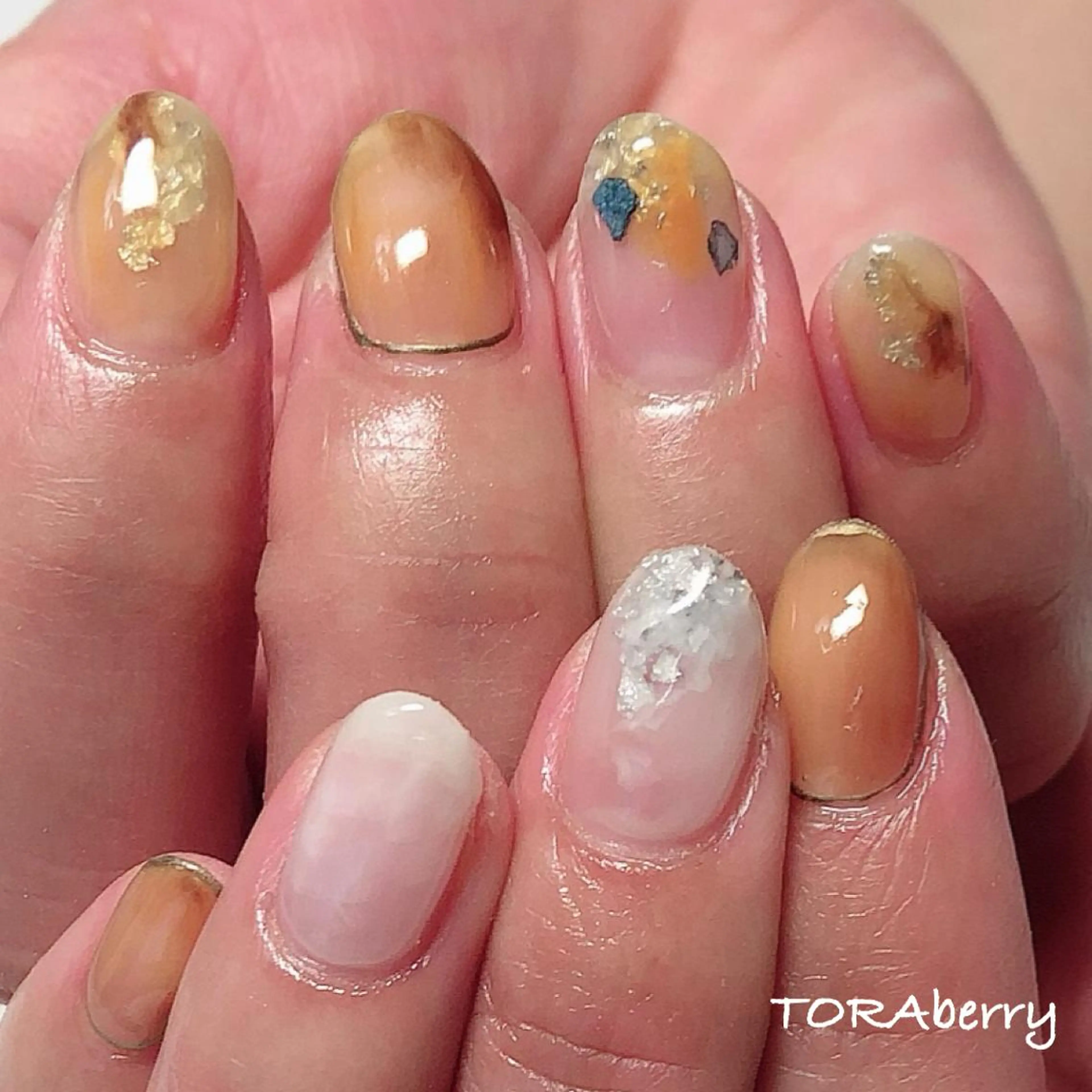 ネイル ニュアンスネイル ハンドネイル ネイリスト なつみのネイルデザイン