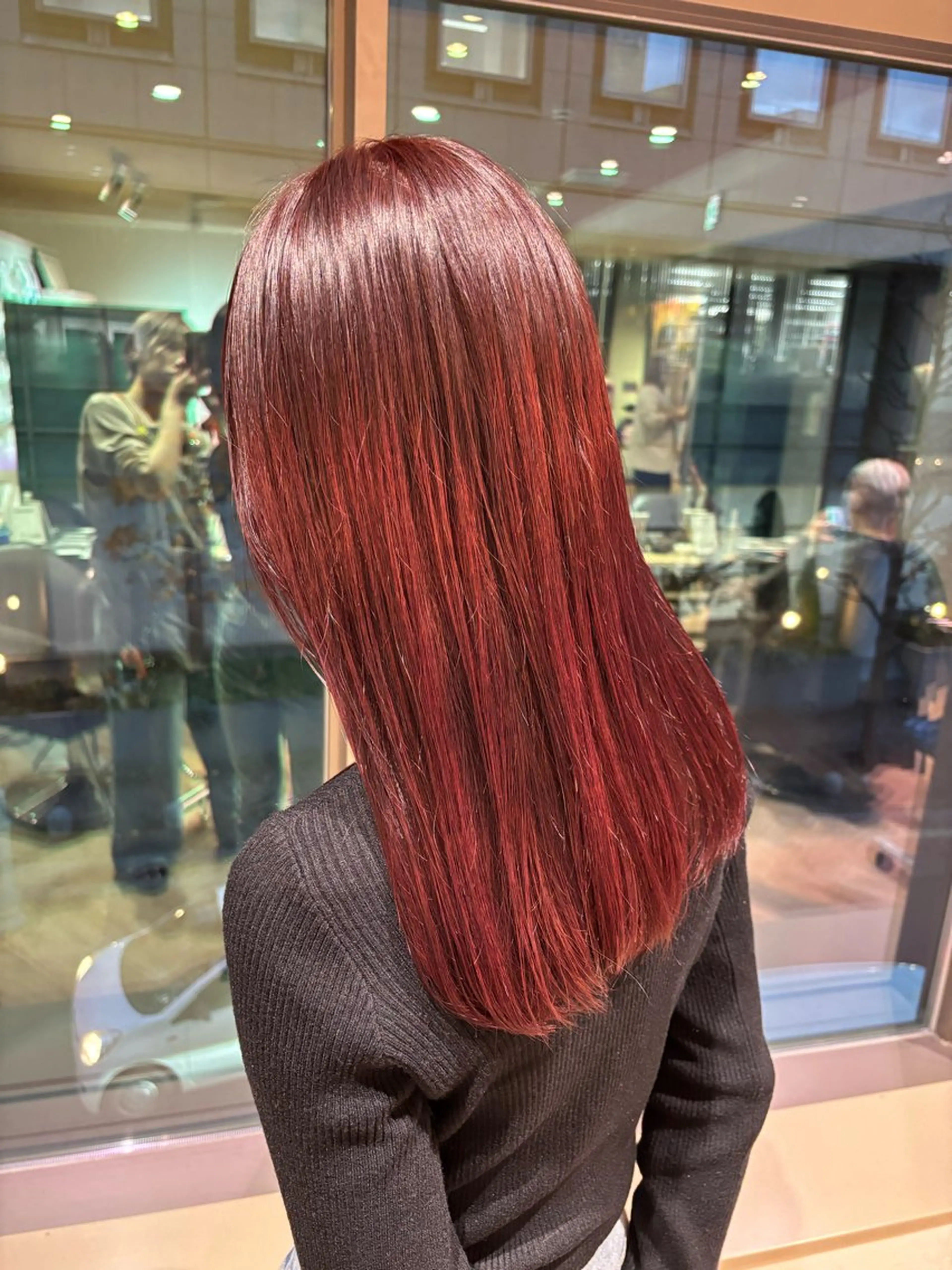 セミロング カラー ブリーチ 髪質改善 ゆい/パーマ/レイヤ ー/似合わせカラーのヘアスタイル