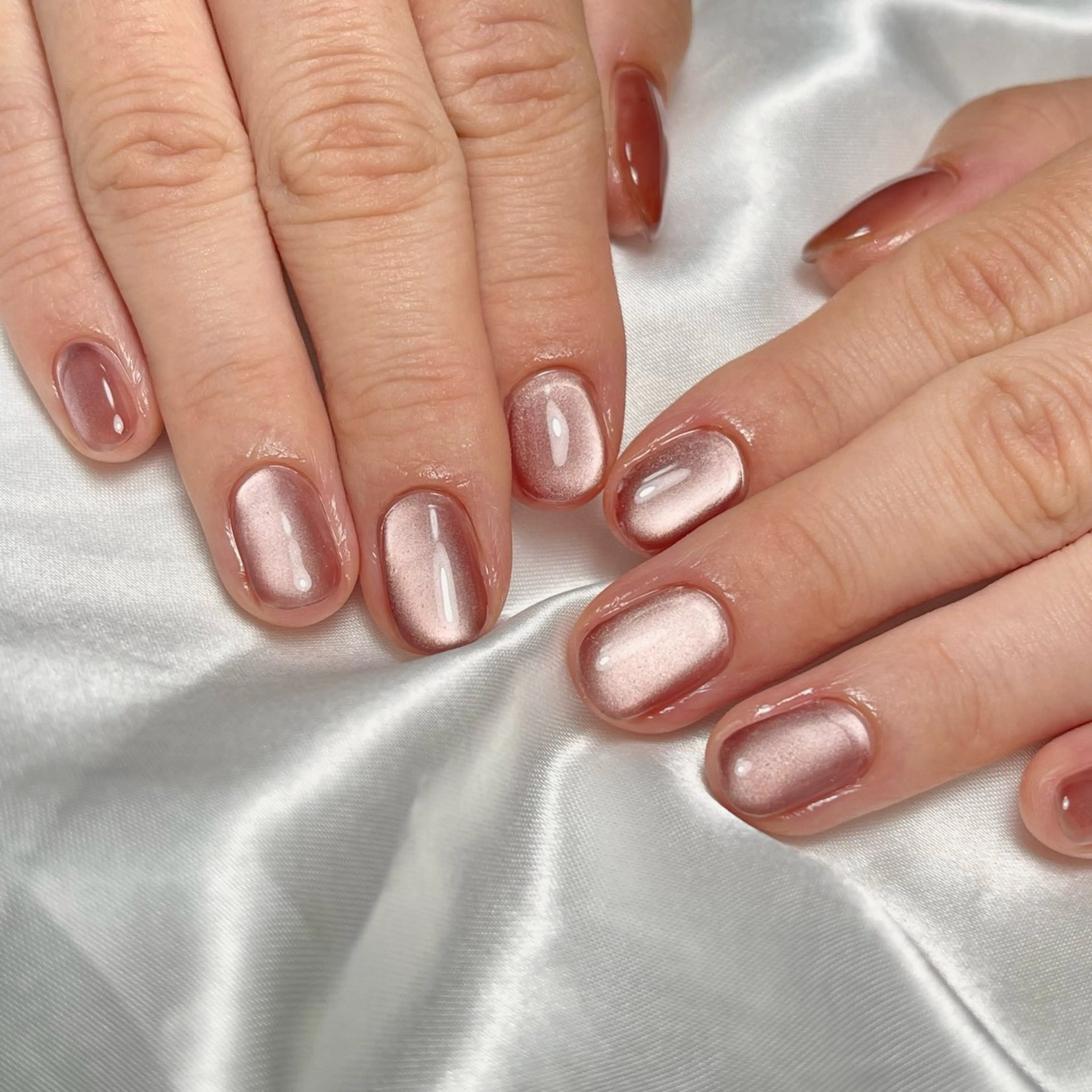 ネイル フラッシュネイル マグネットネイル ワンカラーネイル ハンドネイル RE SALONのネイルデザイン