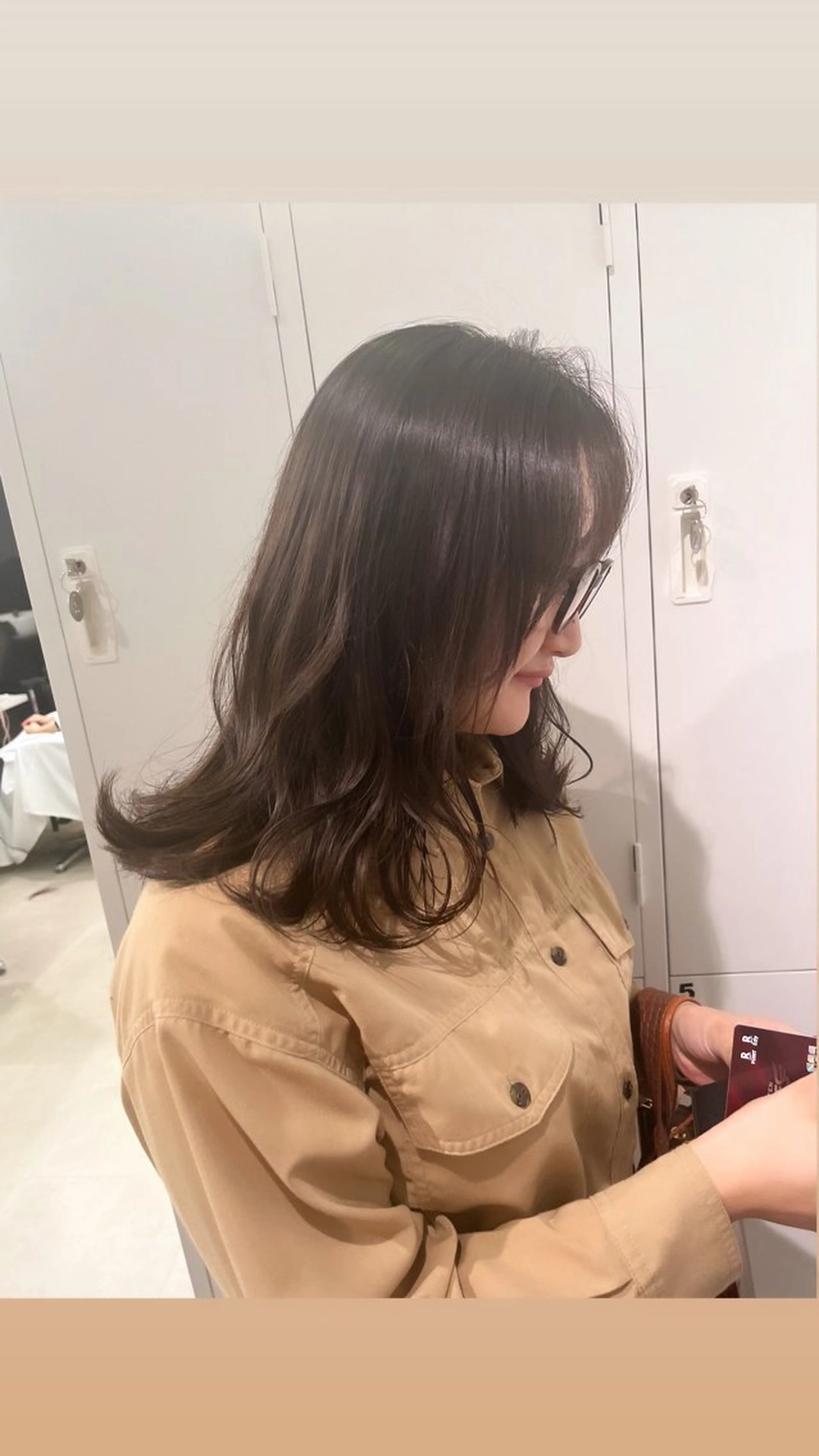 ミディアム カラー カット ヘアカラー トリートメント Miku🪄💫 フェイスレイヤーのヘアスタイル