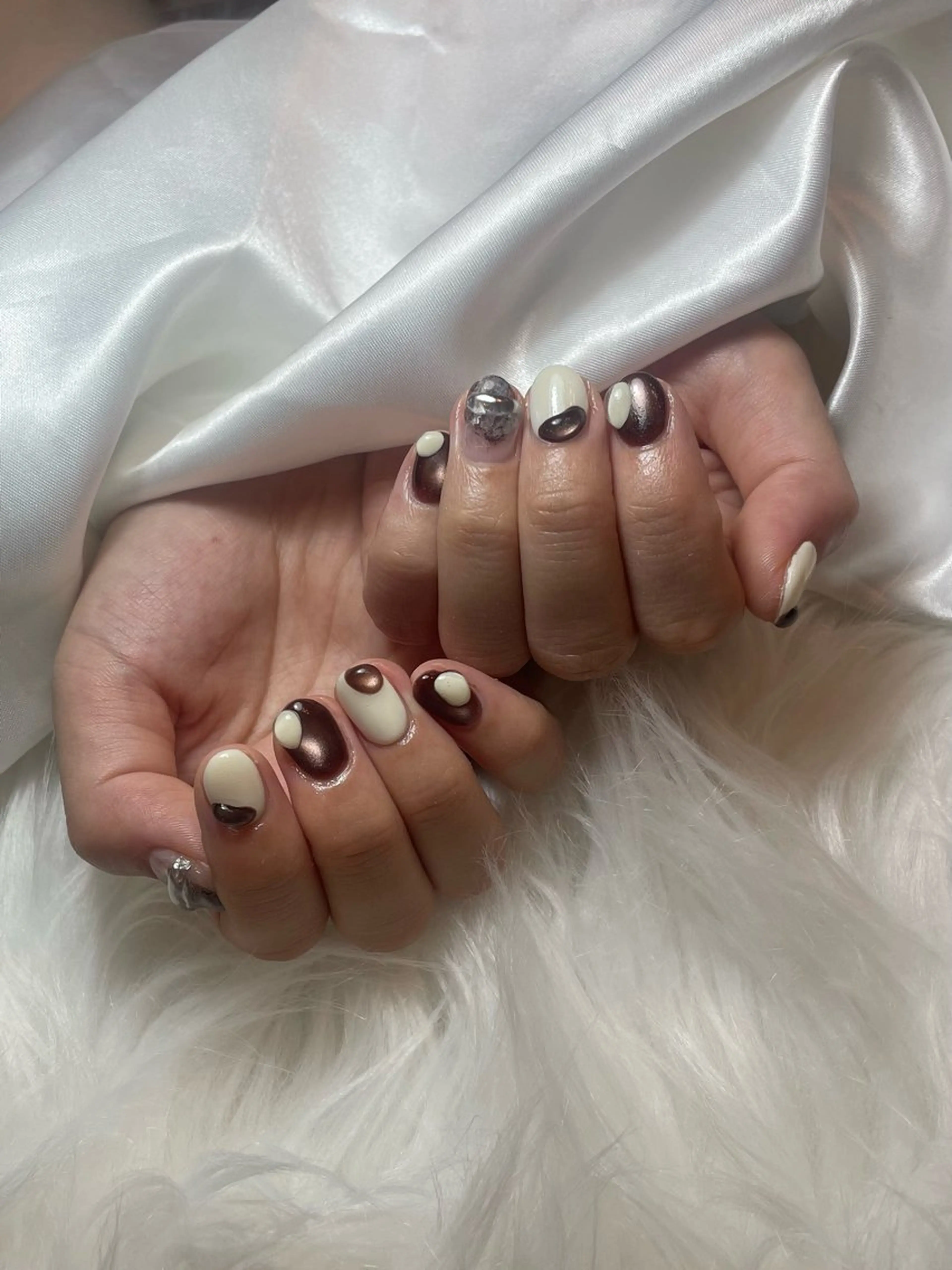 ネイル ブルー フレンチネイル キラキラネイル マグネットネイル シンプルネイル ハンドネイル timtam --sakiのネイルデザイン