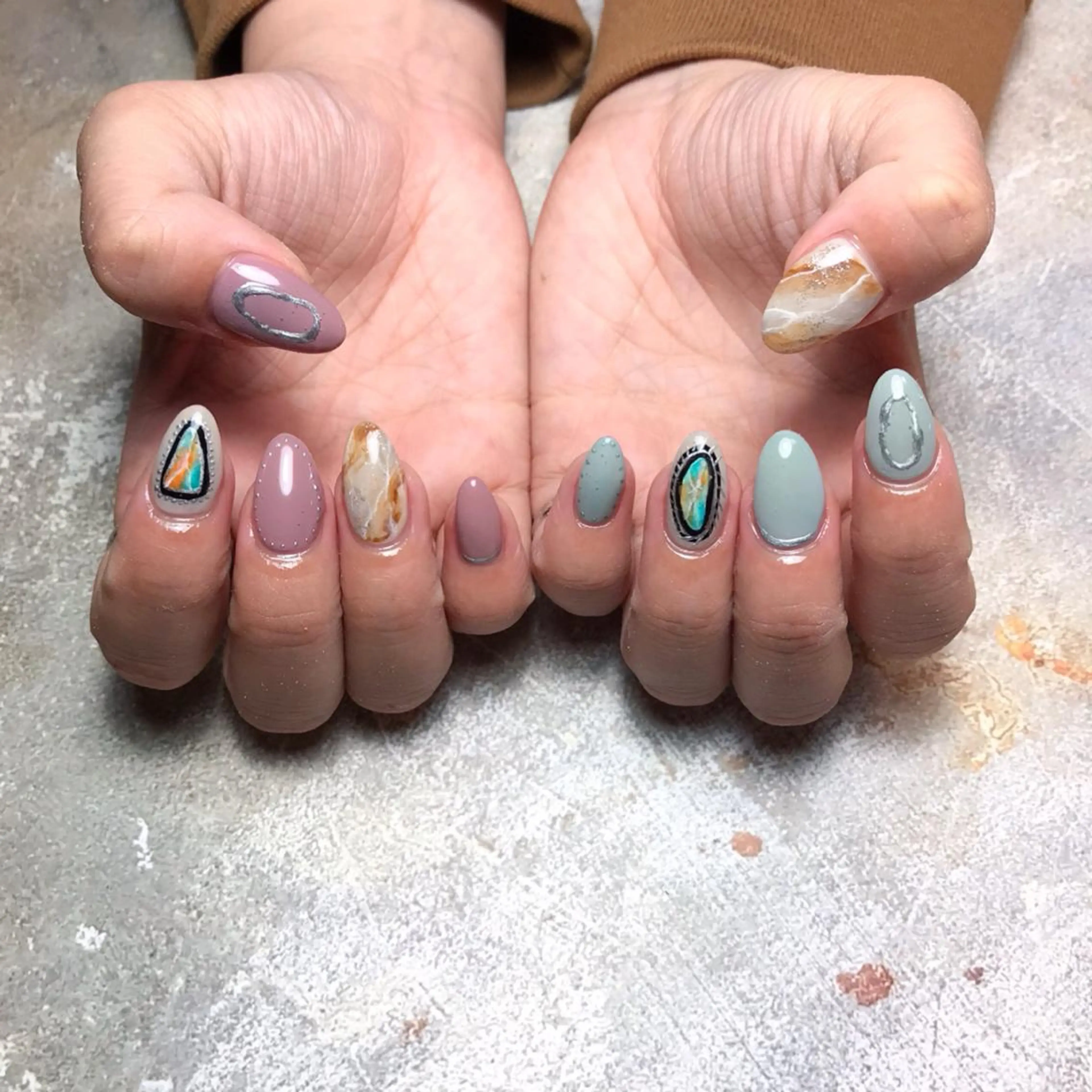 ネイル ハンドネイル 💅chainail _aiのネイルデザイン
