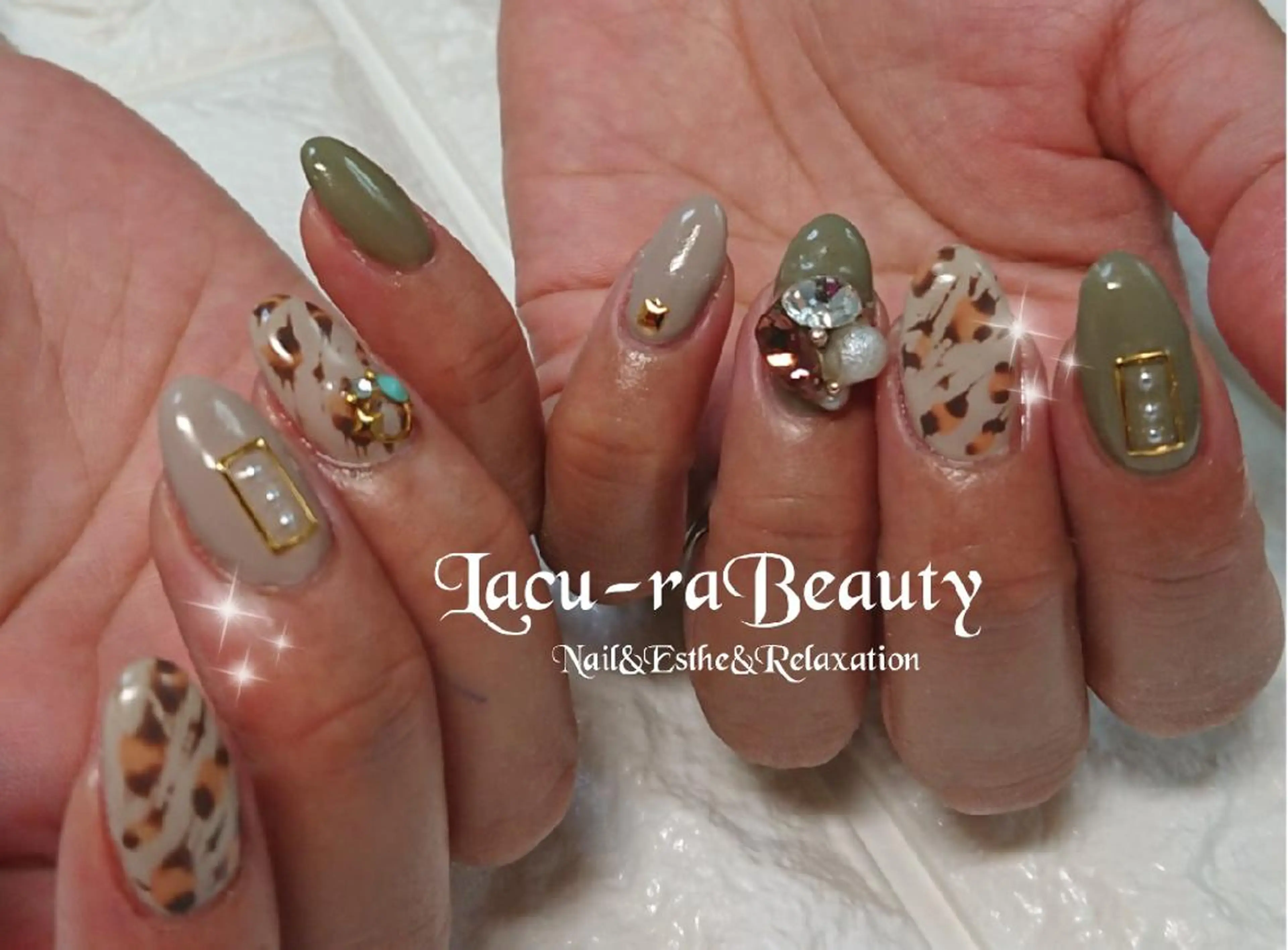 ネイル 小顔と腸の専門店 ラクーラビューティのエステ・リラクイメージ