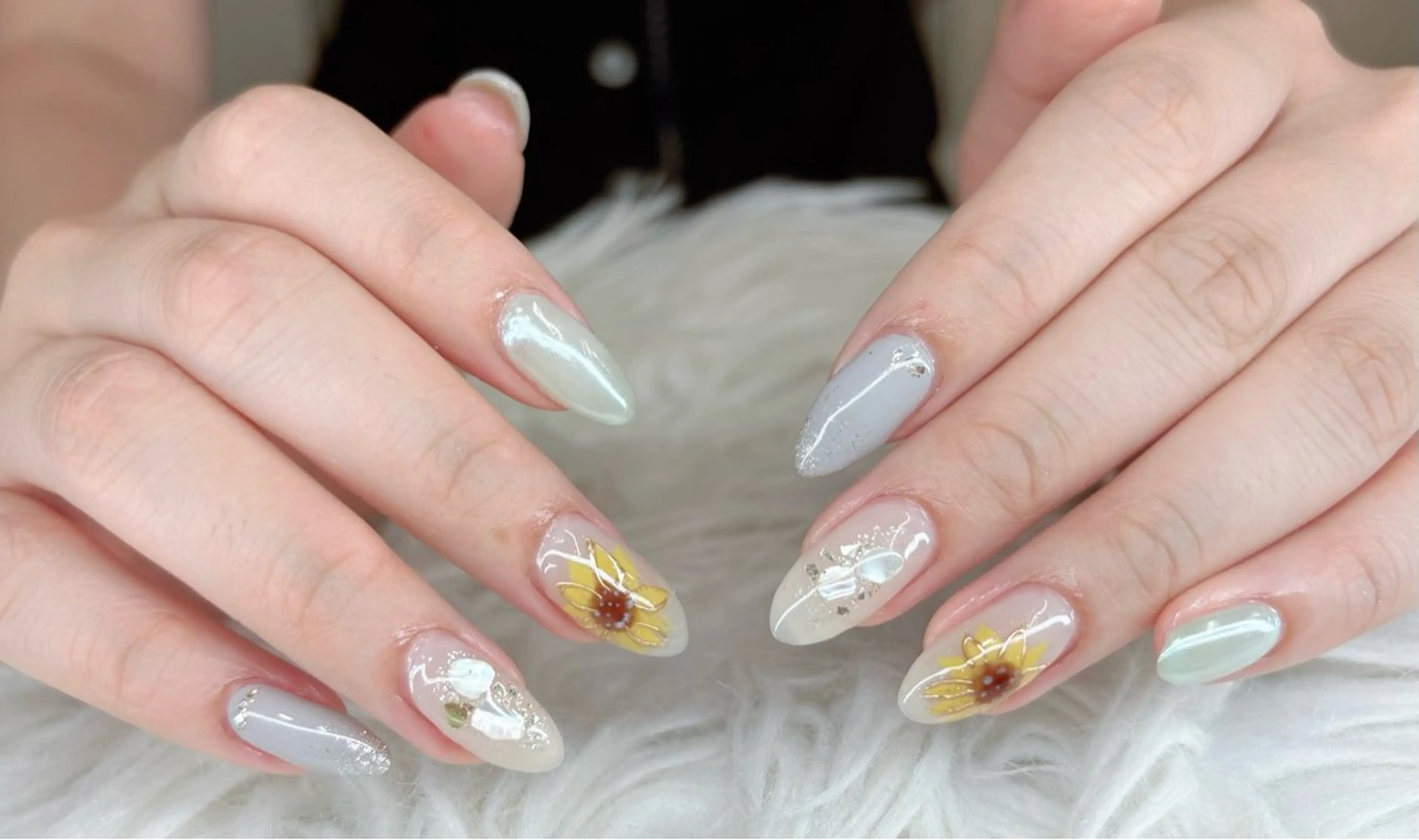 ネイル オーロラネイル ブルー チークネイル フットネイル フレンチネイル Haru Kaori 渋谷のネイルデザイン