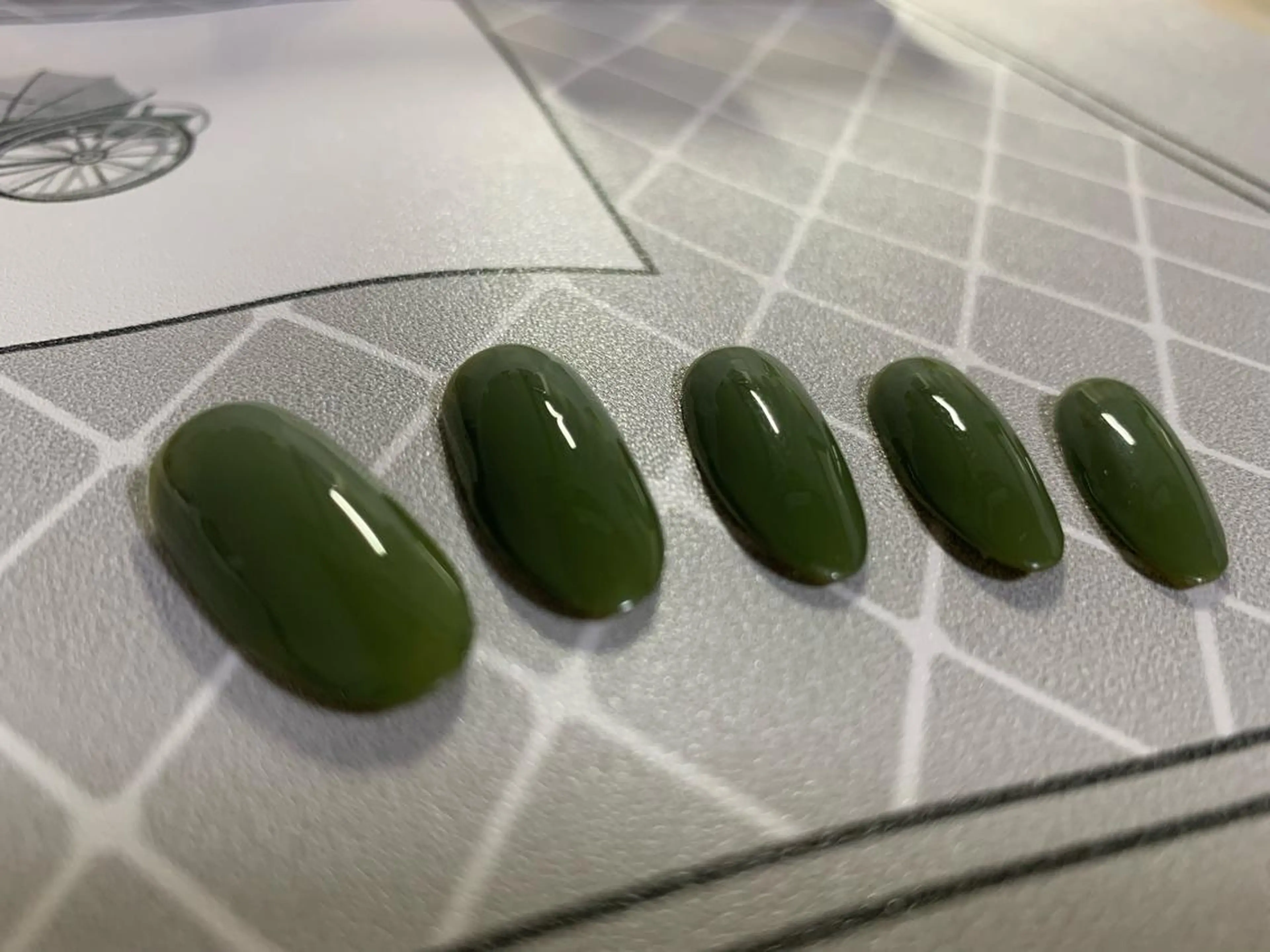 ネイル ジェルネイル ハート スカルプネイル ソフトジェル ネイルチップ ハンドネイル Kira Nailのネイルデザイン