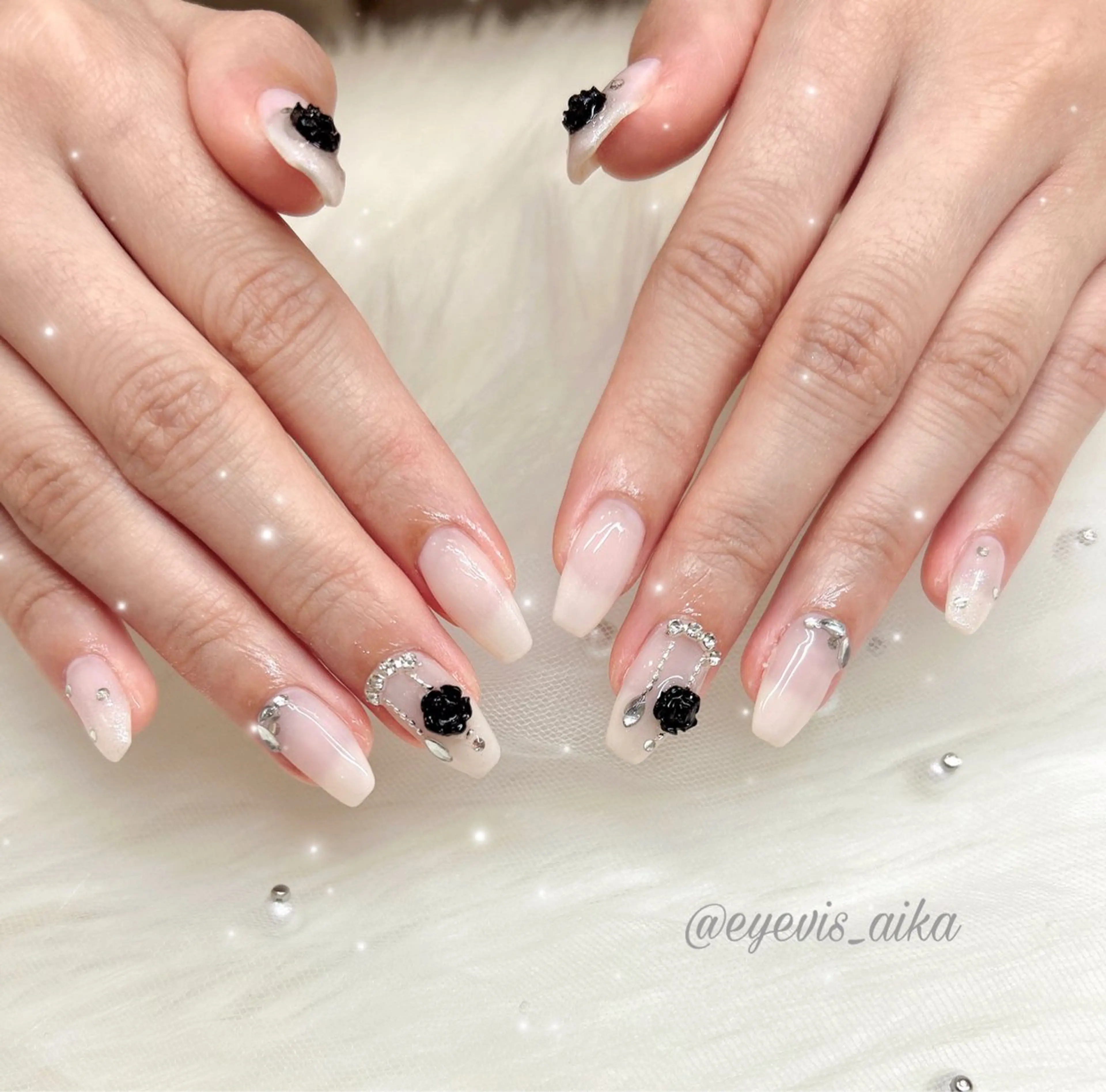 ネイル laboT nuit aikaのネイルデザイン