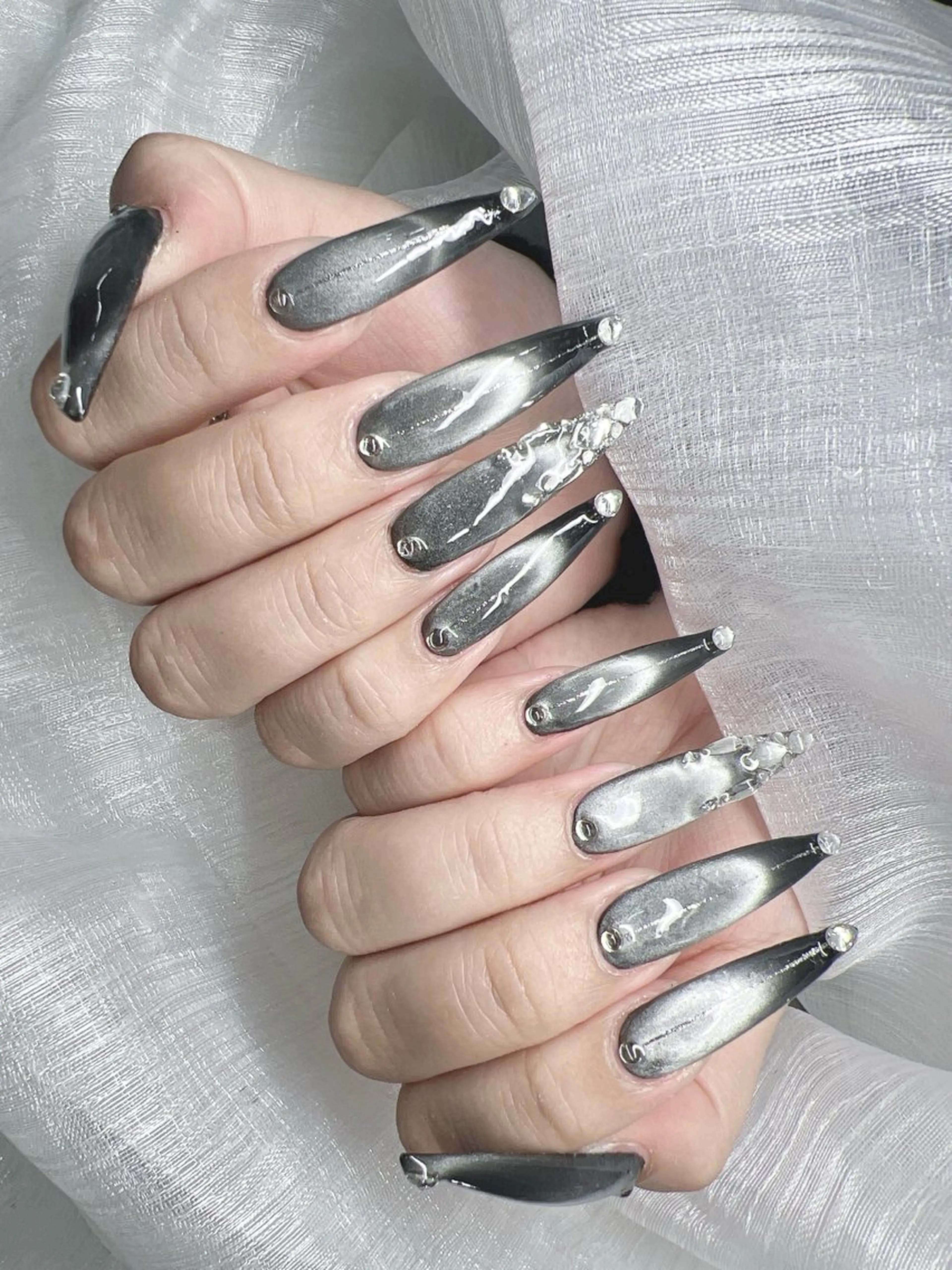 ネイル ハンドネイル Lee Nails チップ長さだし専門店のネイルデザイン