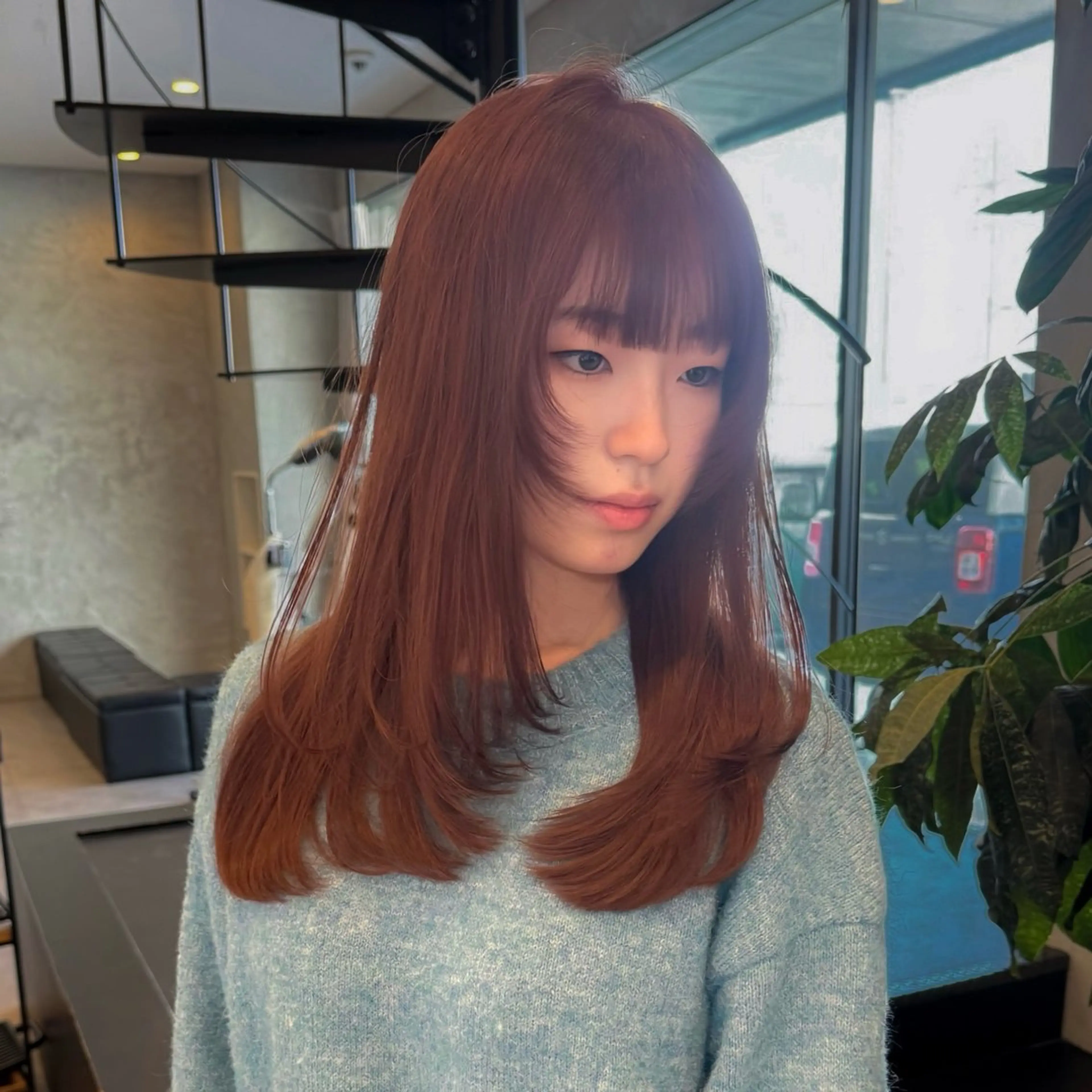 ロング ベージュカラー/長岡 レイヤーカット/コウのヘアスタイル