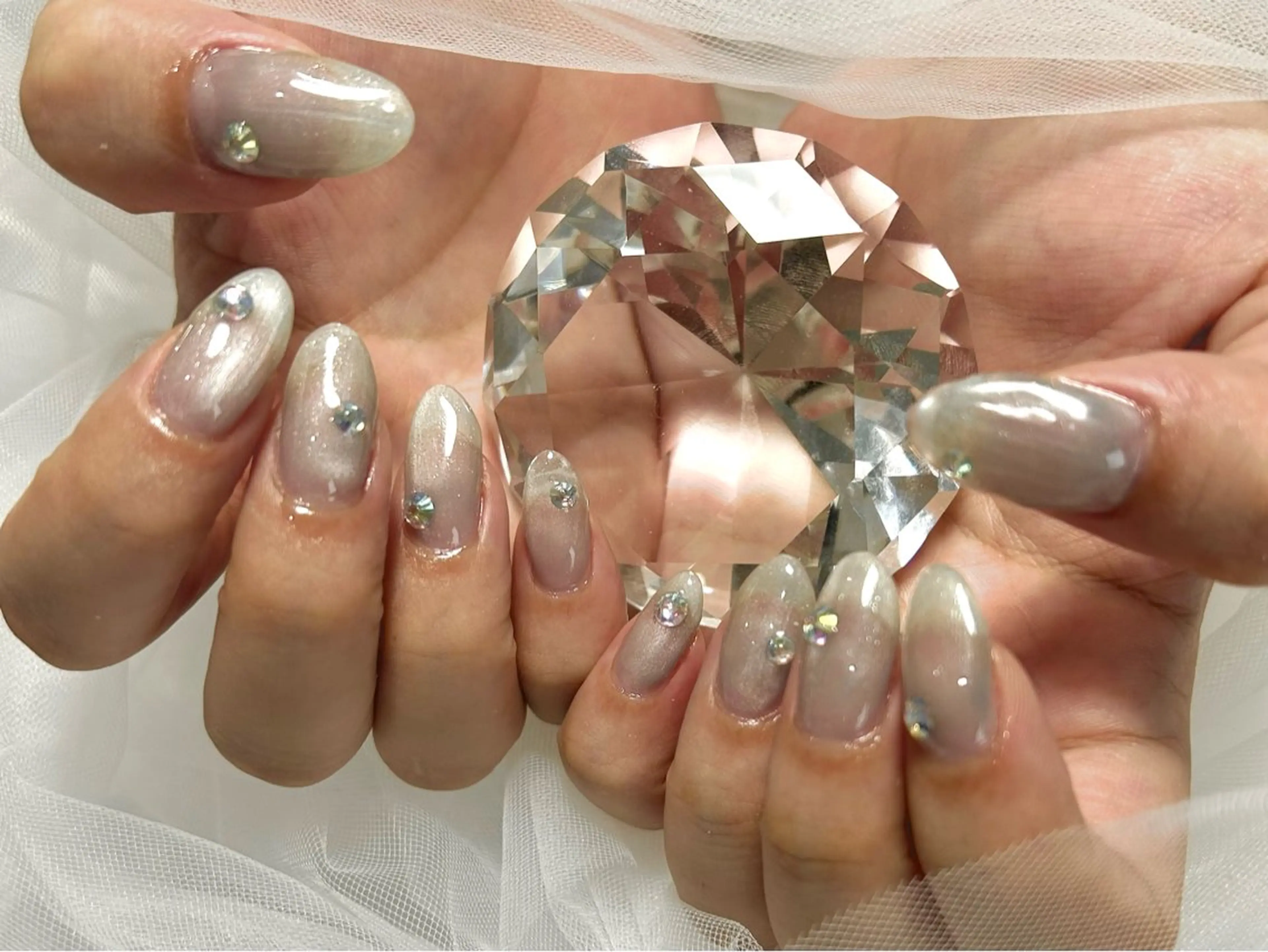 ネイル ブルー フラッシュネイル マグネットネイル ワンカラーネイル ハンドネイル EmaNail 🧸Momokaのネイルデザイン