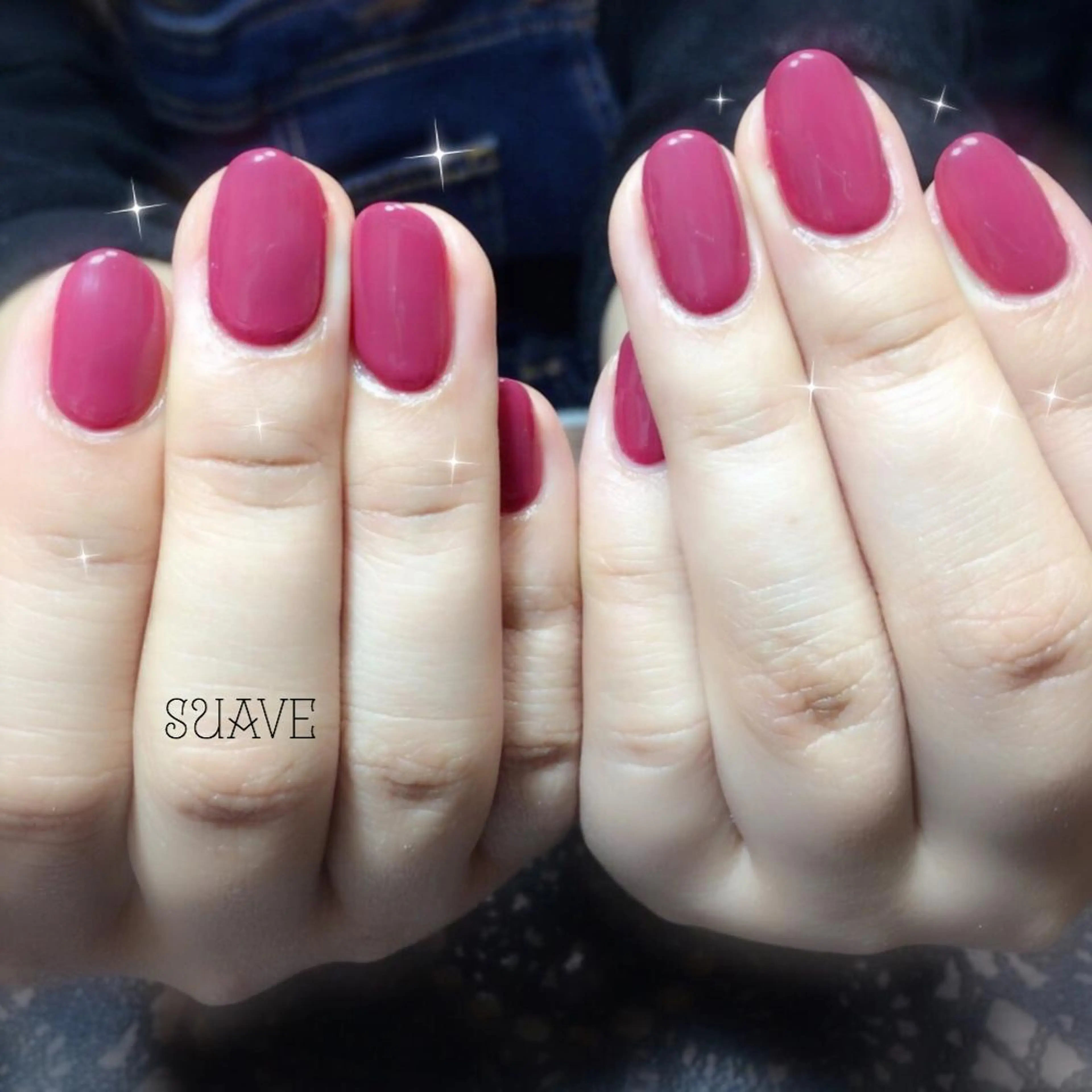 ネイル ワンカラーネイル 赤色 シンプルネイル 冬ネイル クリスマス Nail Suave (シュアーヴ)のネイルデザイン