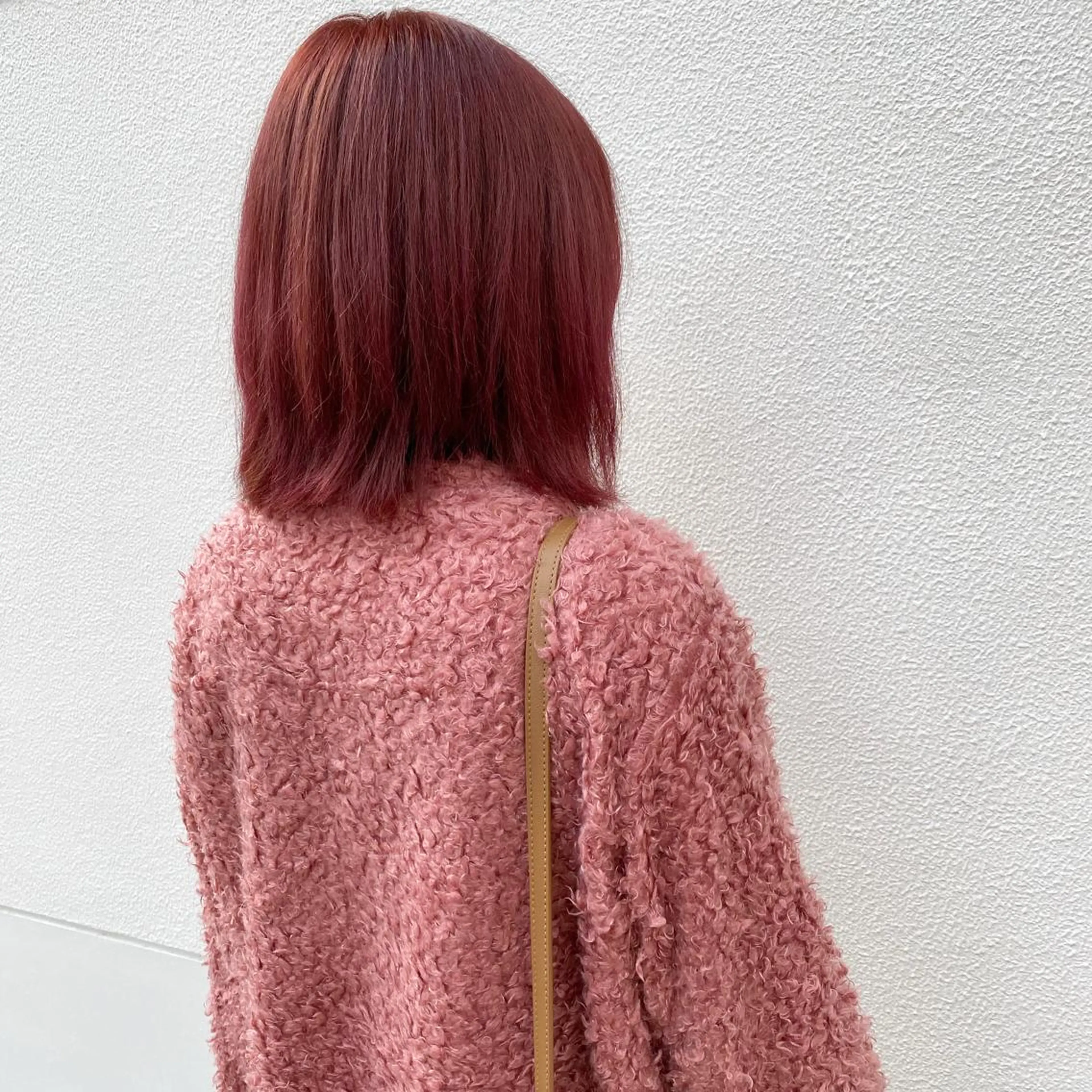 ミディアム カラー ブリーチ イルミナカラー ピンクカラー カット ヘアカラー トリートメント エイト ウメダのヘアスタイル