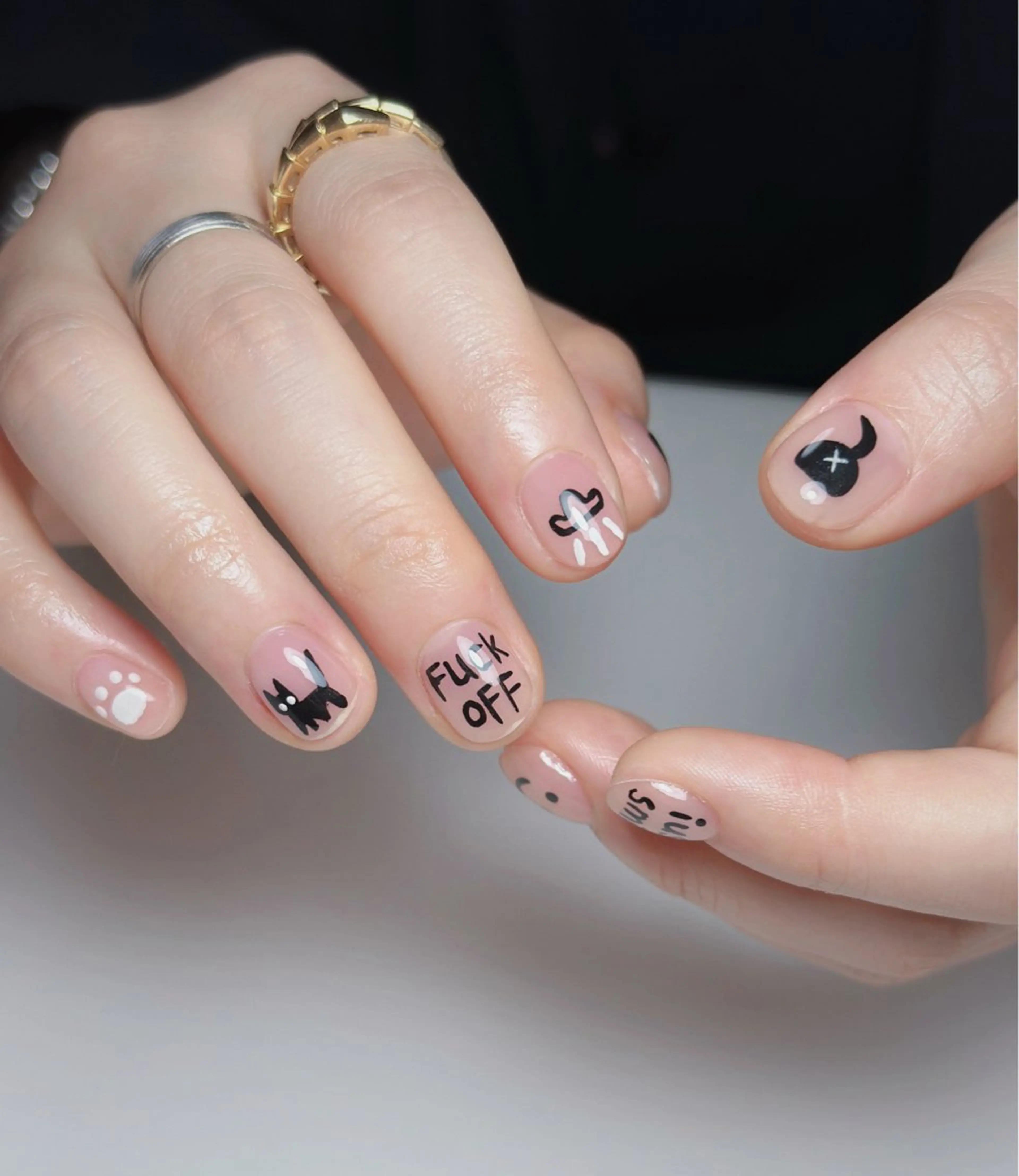 ネイル オーロラネイル 長さ出し フットネイル 韓国ネイル ラメ(グリッター) ハンドネイル 👍thumbs up nail👍のネイルデザイン