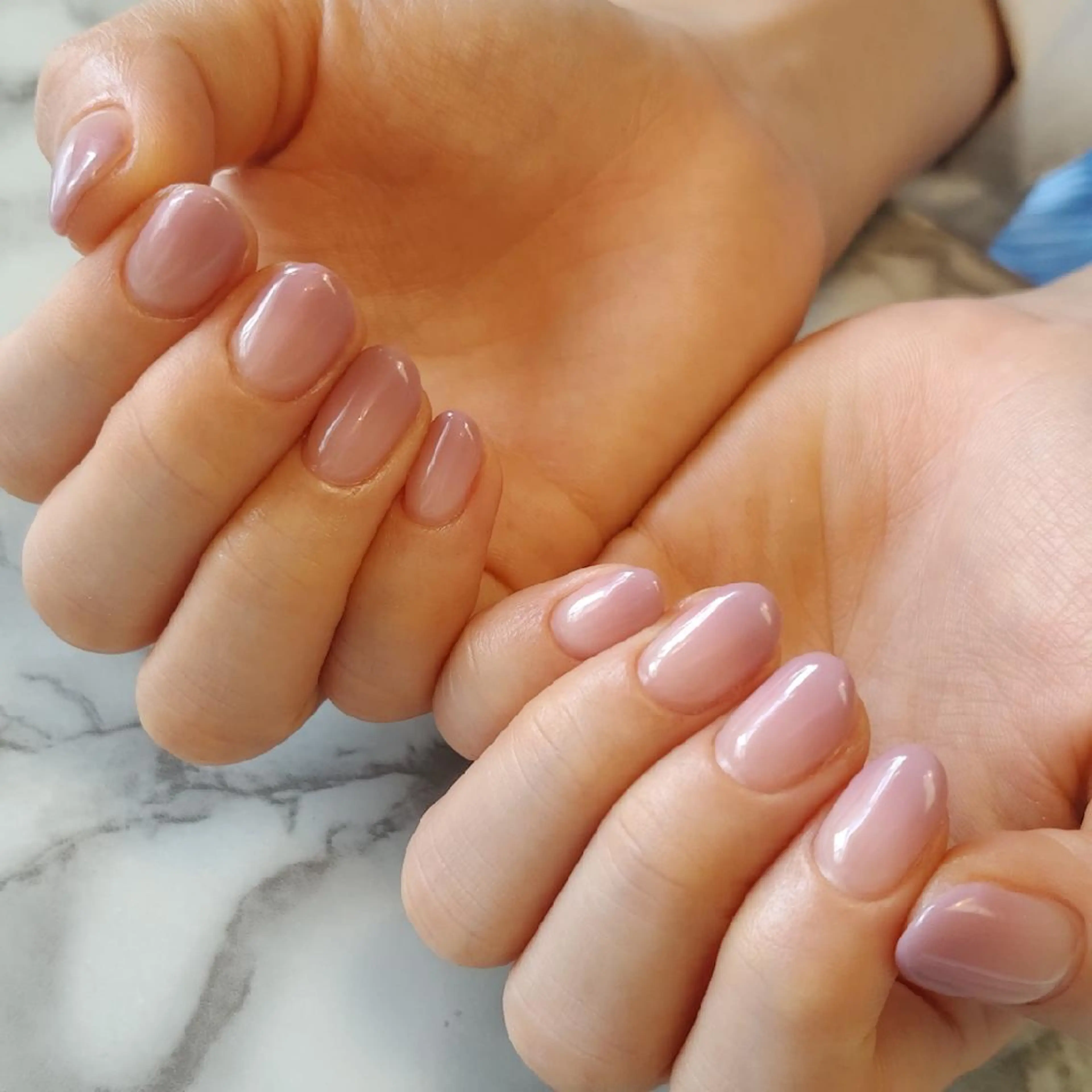 ネイル グラデーション ジェヌインネイル 河内のネイルデザイン