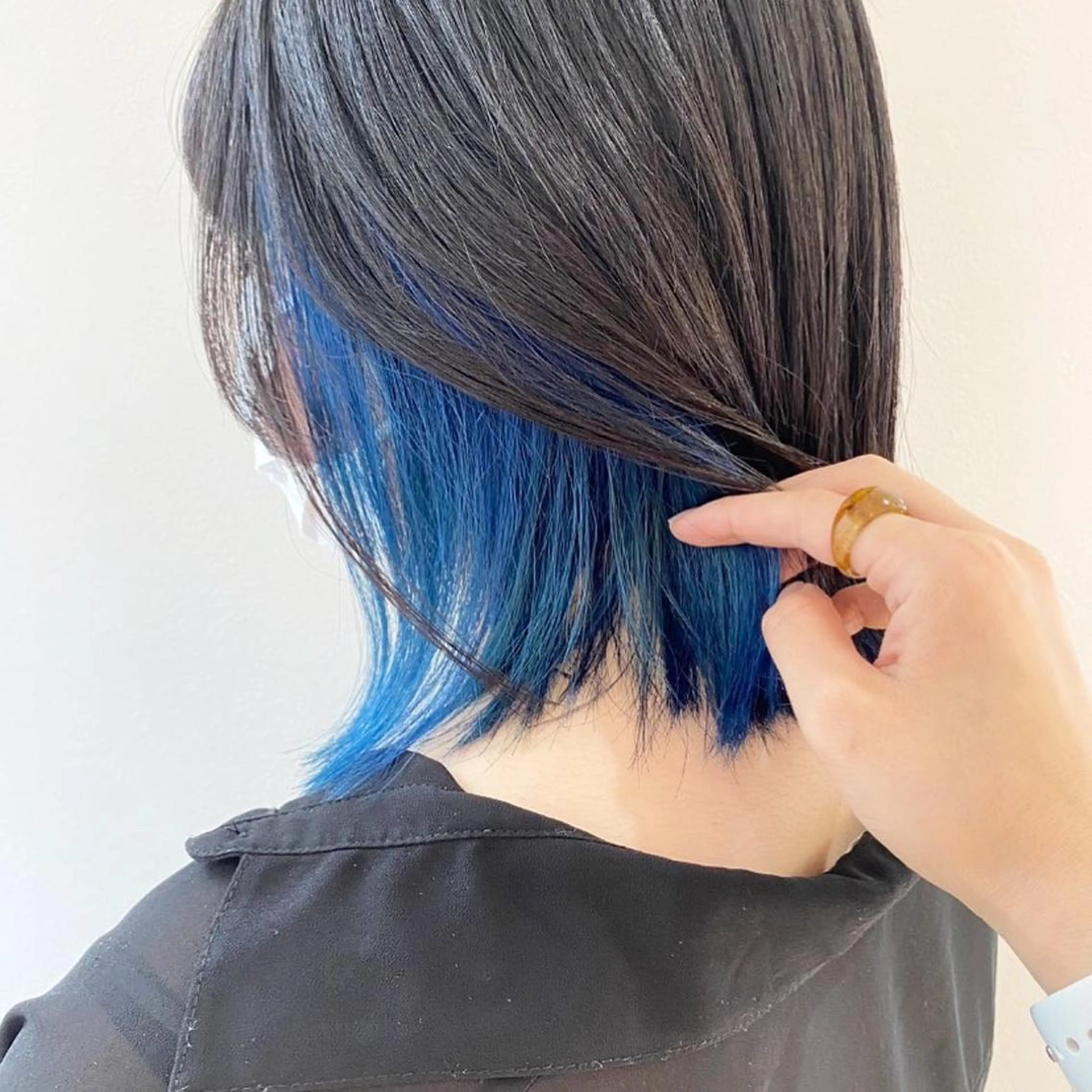 ミディアム カラー インナーカラー 長妻莉央/縮毛矯正 髪質改善カラーのヘアスタイル