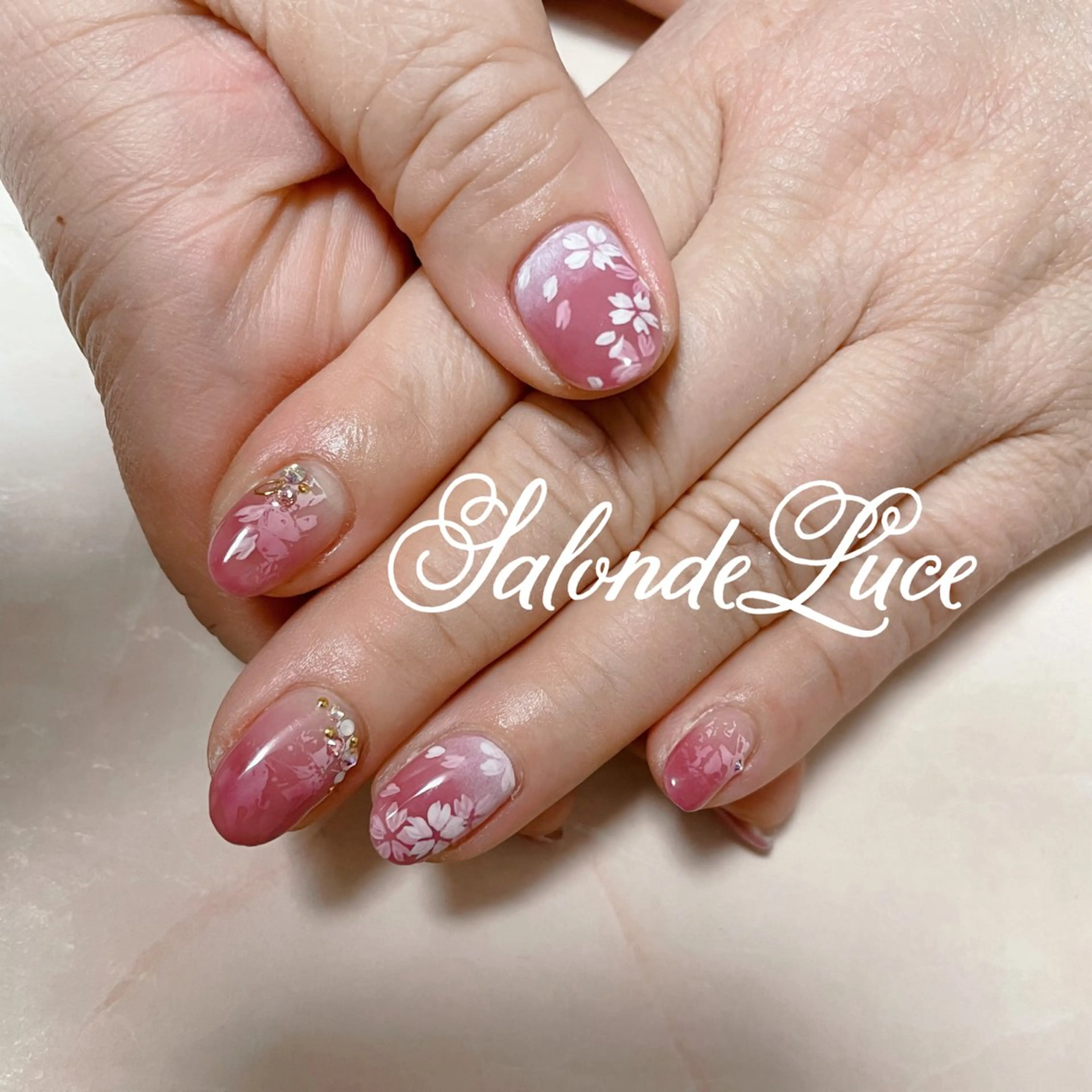 ネイル 桜ネイル 春ネイル Salon de Luceのネイルデザイン