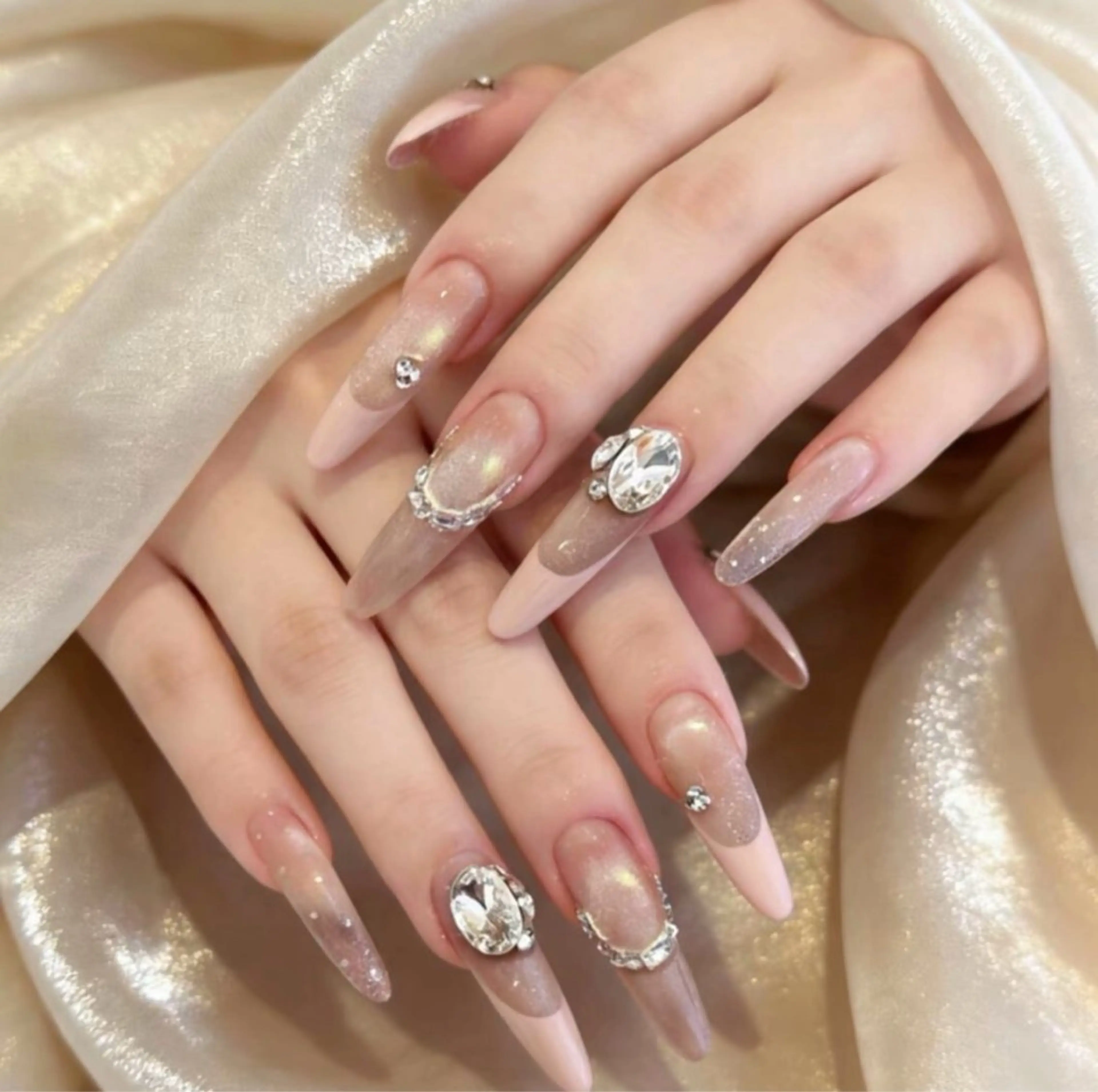 ネイル ハンドネイル U.mi Nail Salonのネイルデザイン