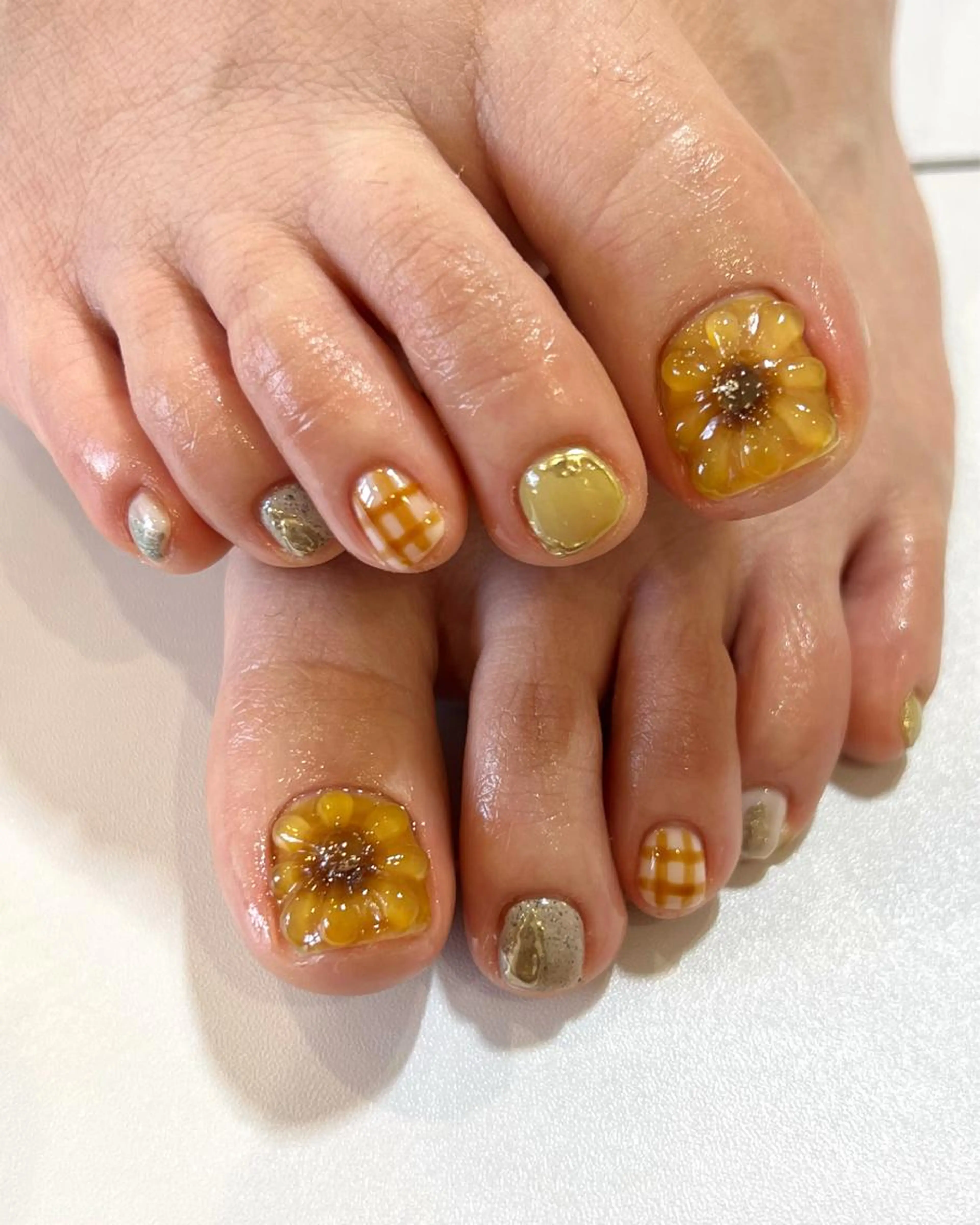 フット85分アート🌻(オフ時間別)✨パラジェル変更無料✨※事前に画像送ってもらいますの写真