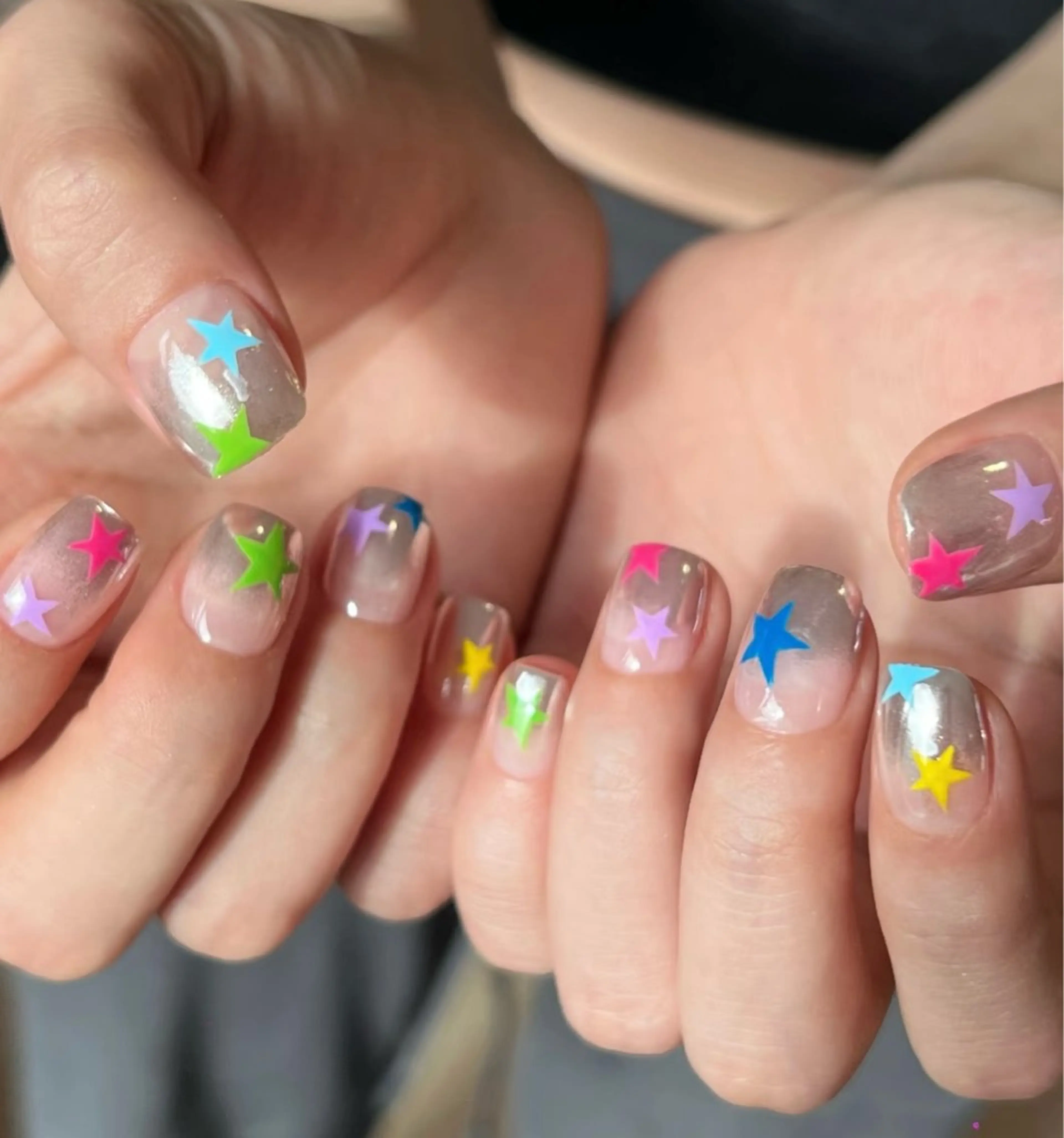 ネイル オーロラネイル 長さ出し フレンチネイル ジェルネイル ガラスフレンチ ハンドネイル Rela・S NAILのネイルデザイン