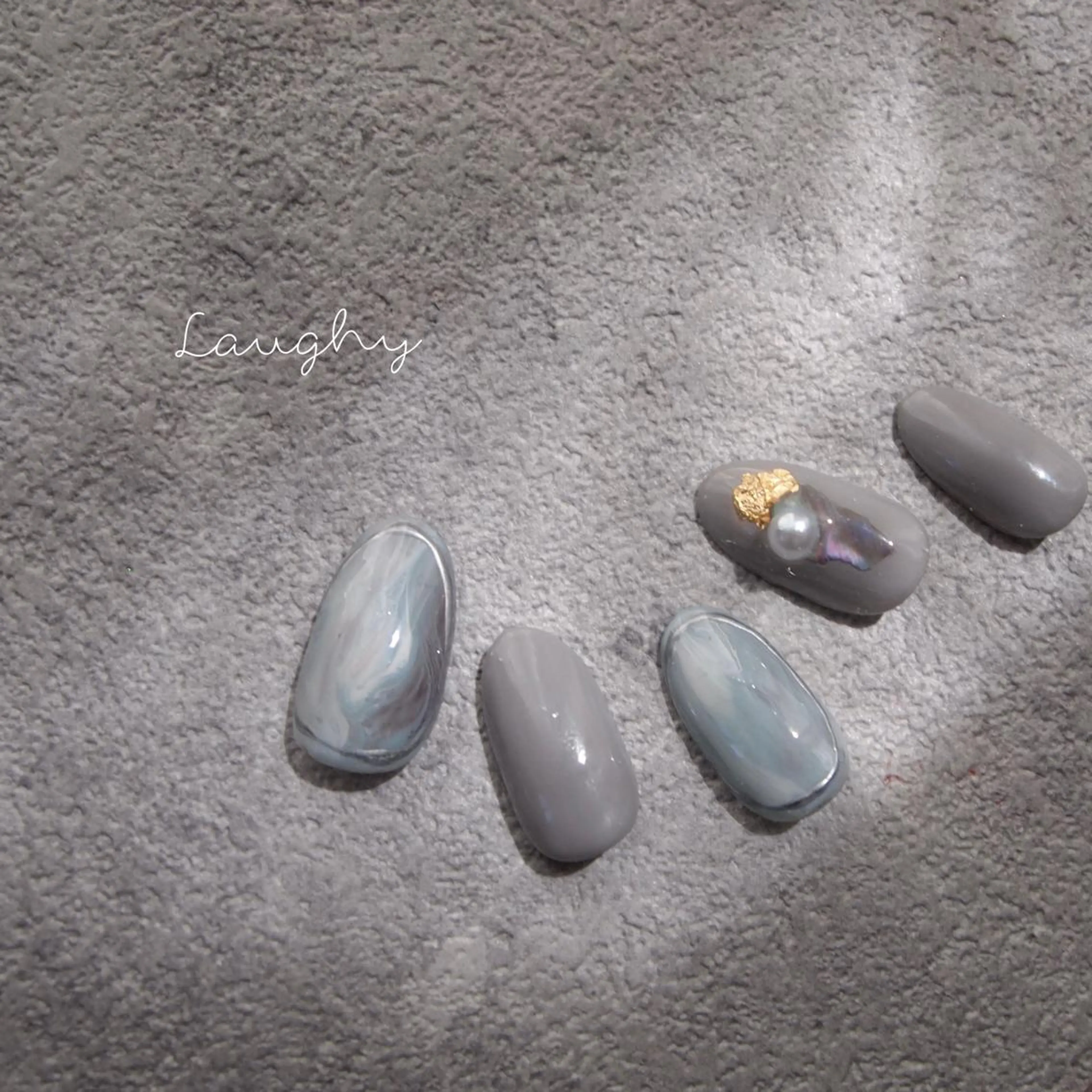 ネイル Nail Room Laughyのネイルデザイン