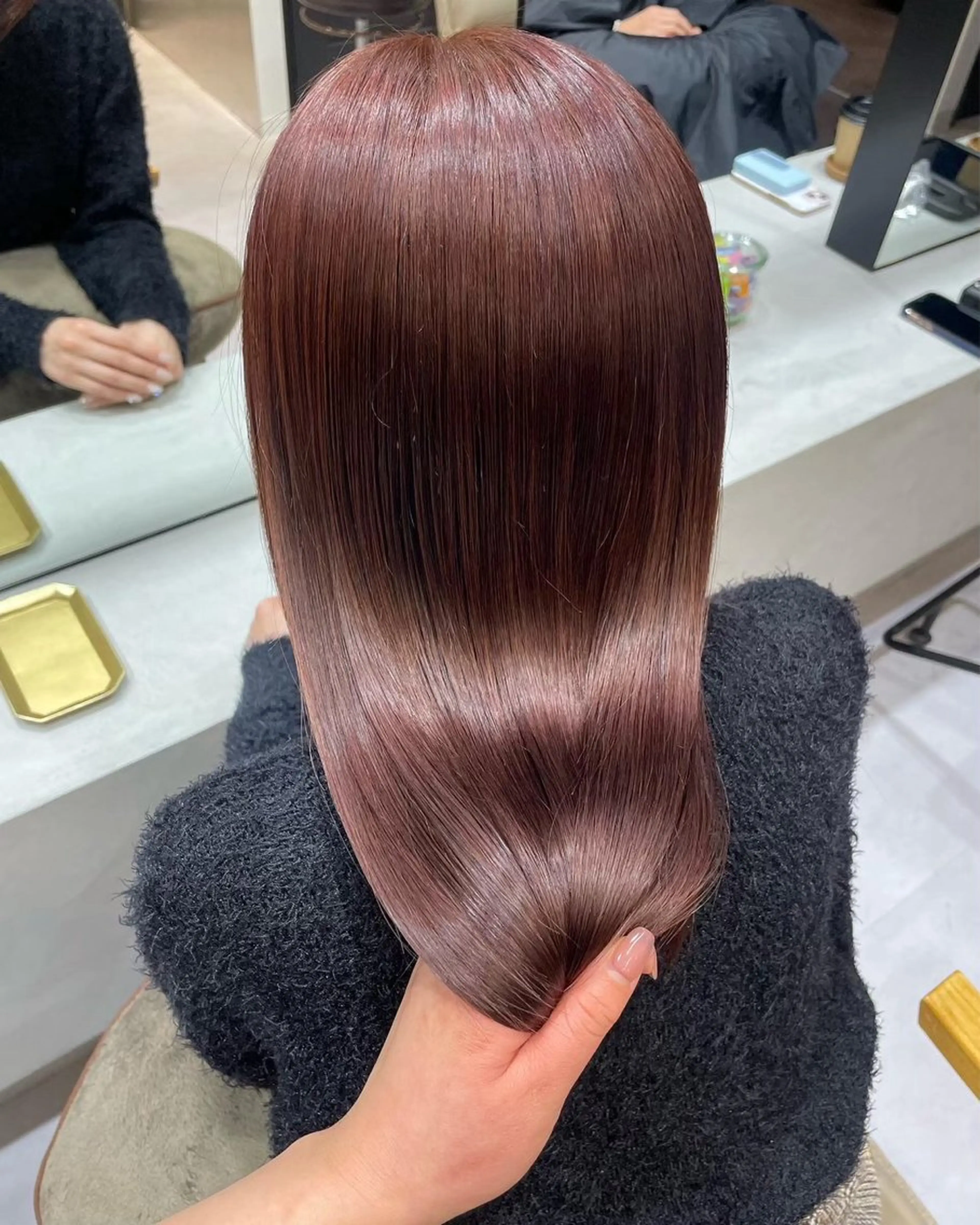 ロング ヘアカラー トリートメント 立川艶カラー🪄｜ レイヤー｜Mayuのヘアスタイル