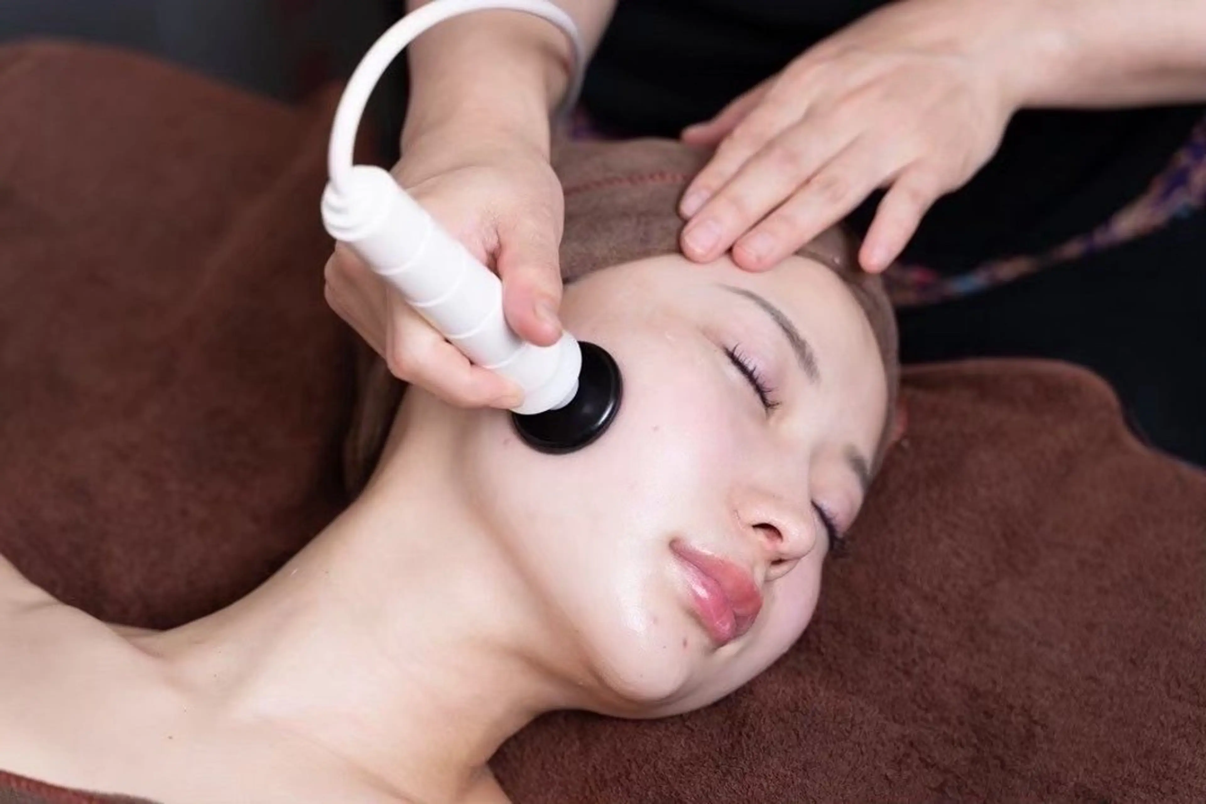 ドライヘッド&ラジオ波で肩首背中すっきりコース７０分※お1人様1回限り！！の写真