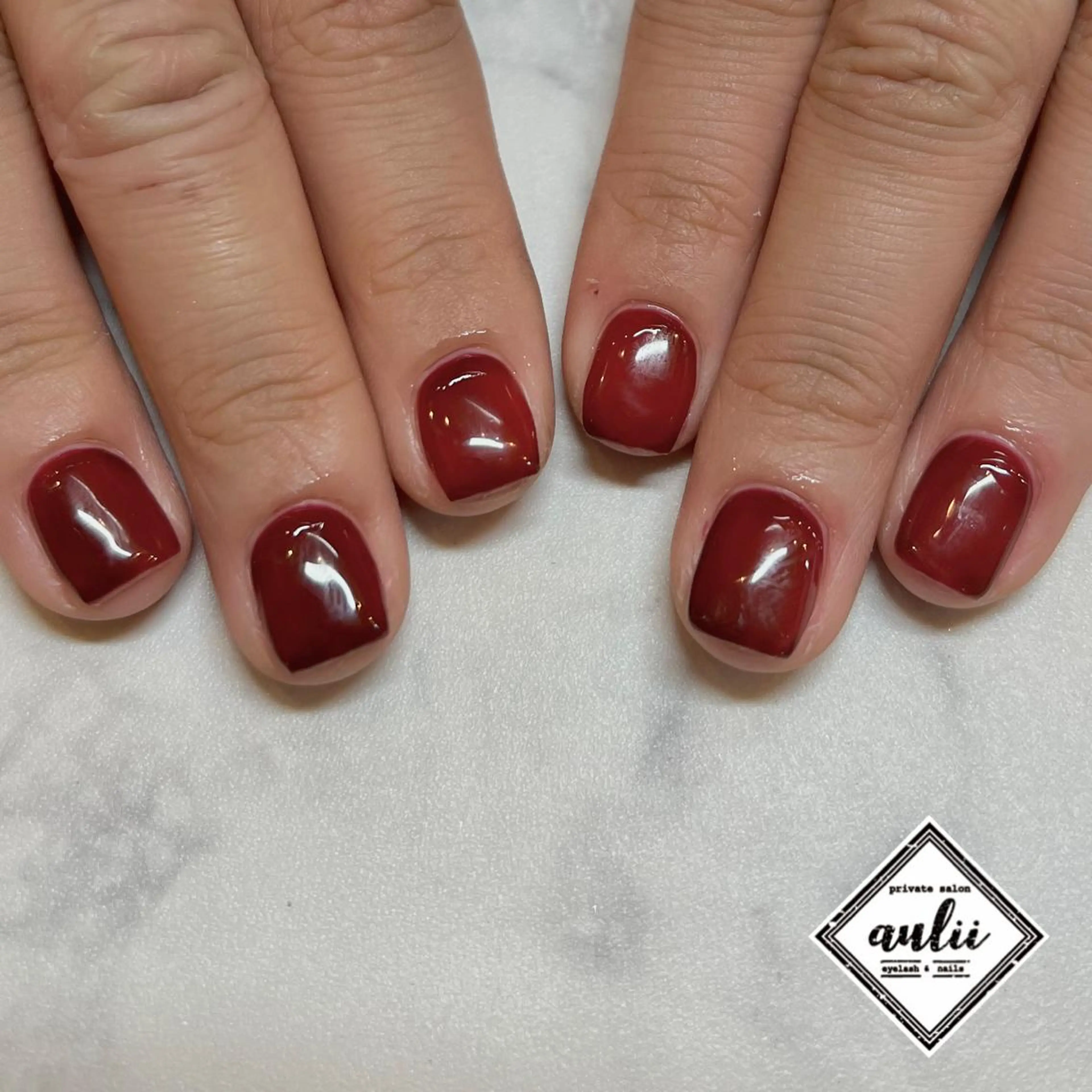 メンズ ネイル マツエク・マツパ アイブロウ 眉カラー ワンカラーネイル 赤色 ハンドネイル ながやま ちえのその他イメージ