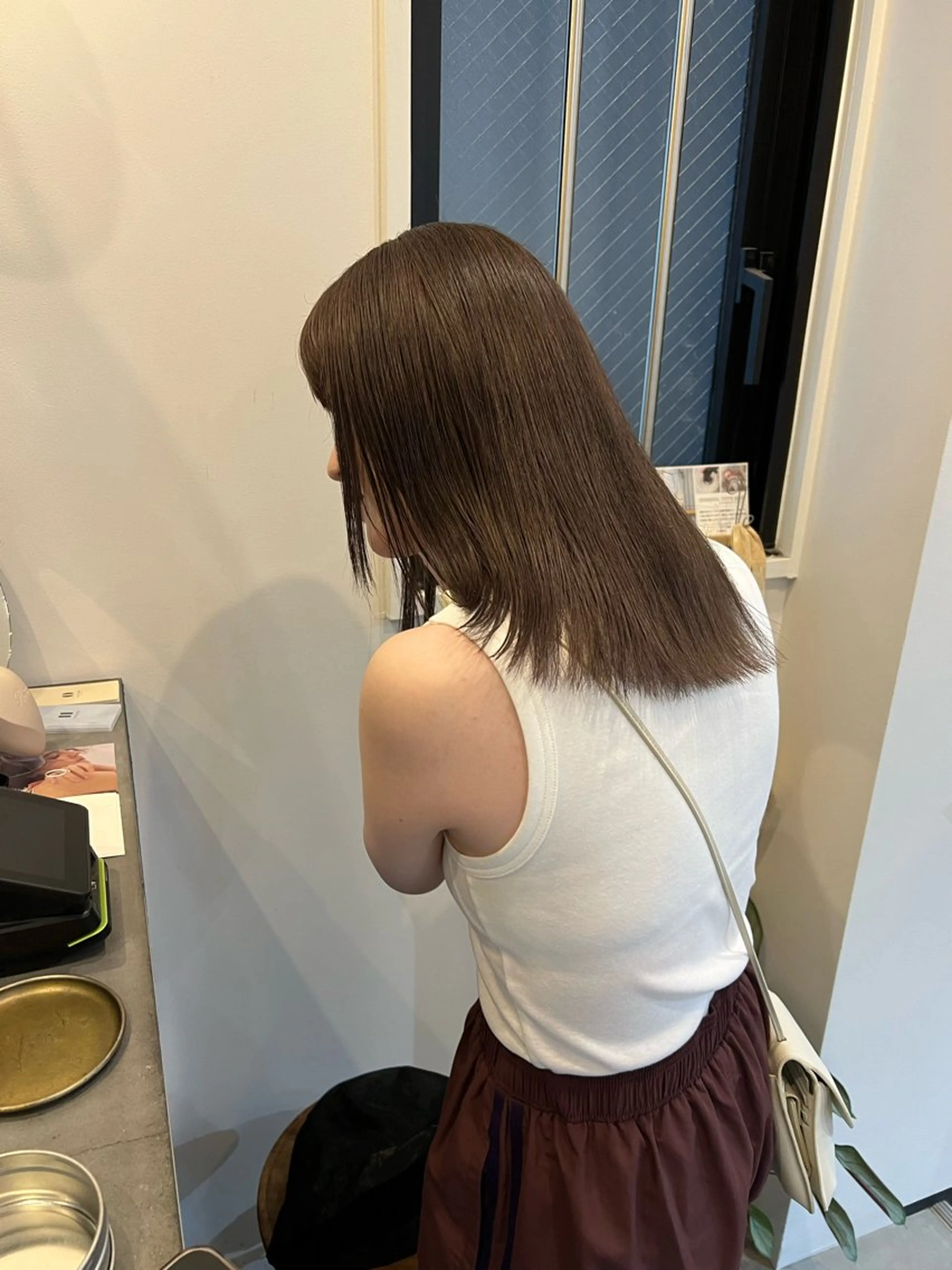 ミディアム カラー メイ🩰透明感カラー レイヤーカットのヘアスタイル