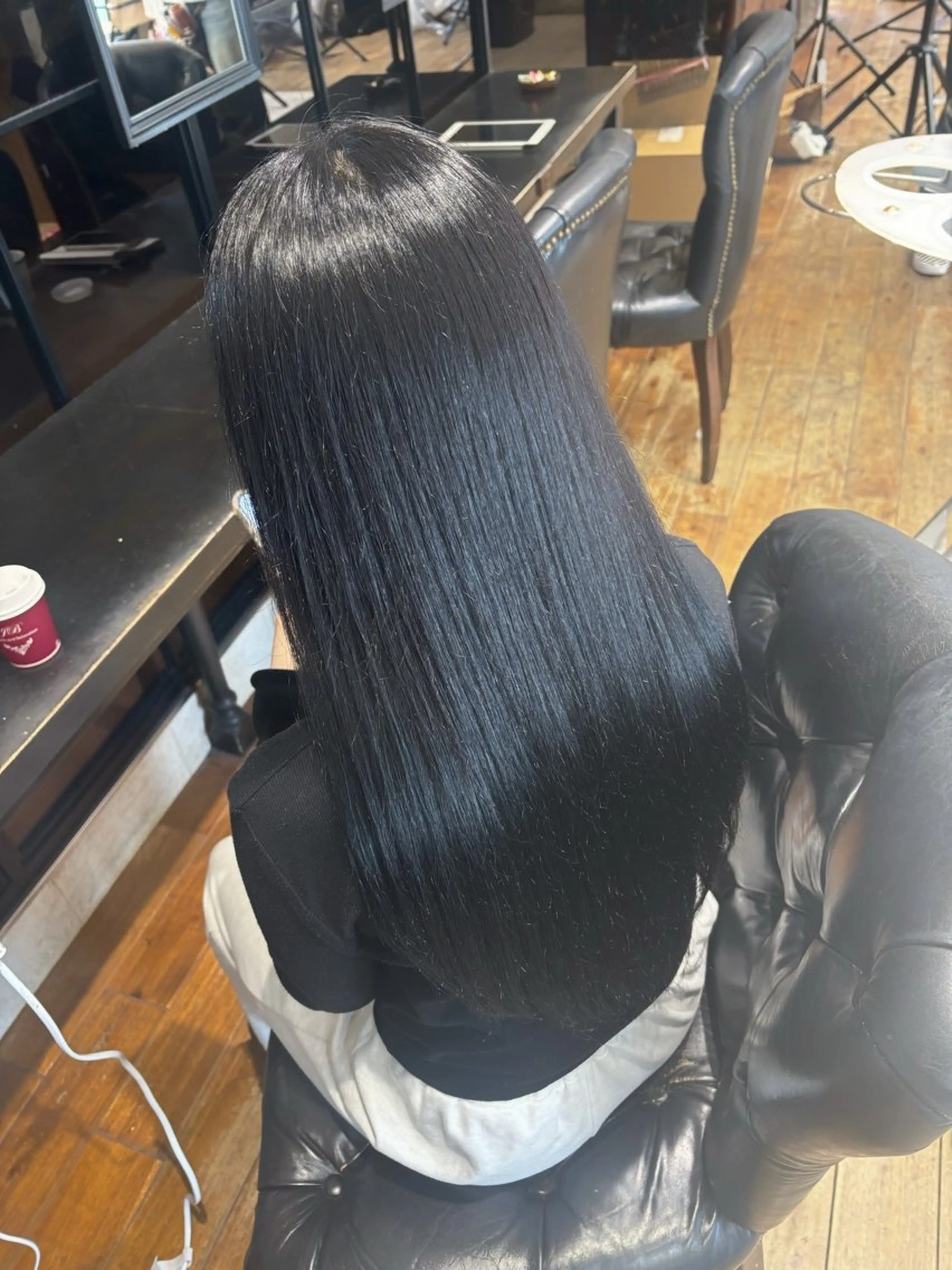 ロング 牧 友梨亜のヘアスタイル