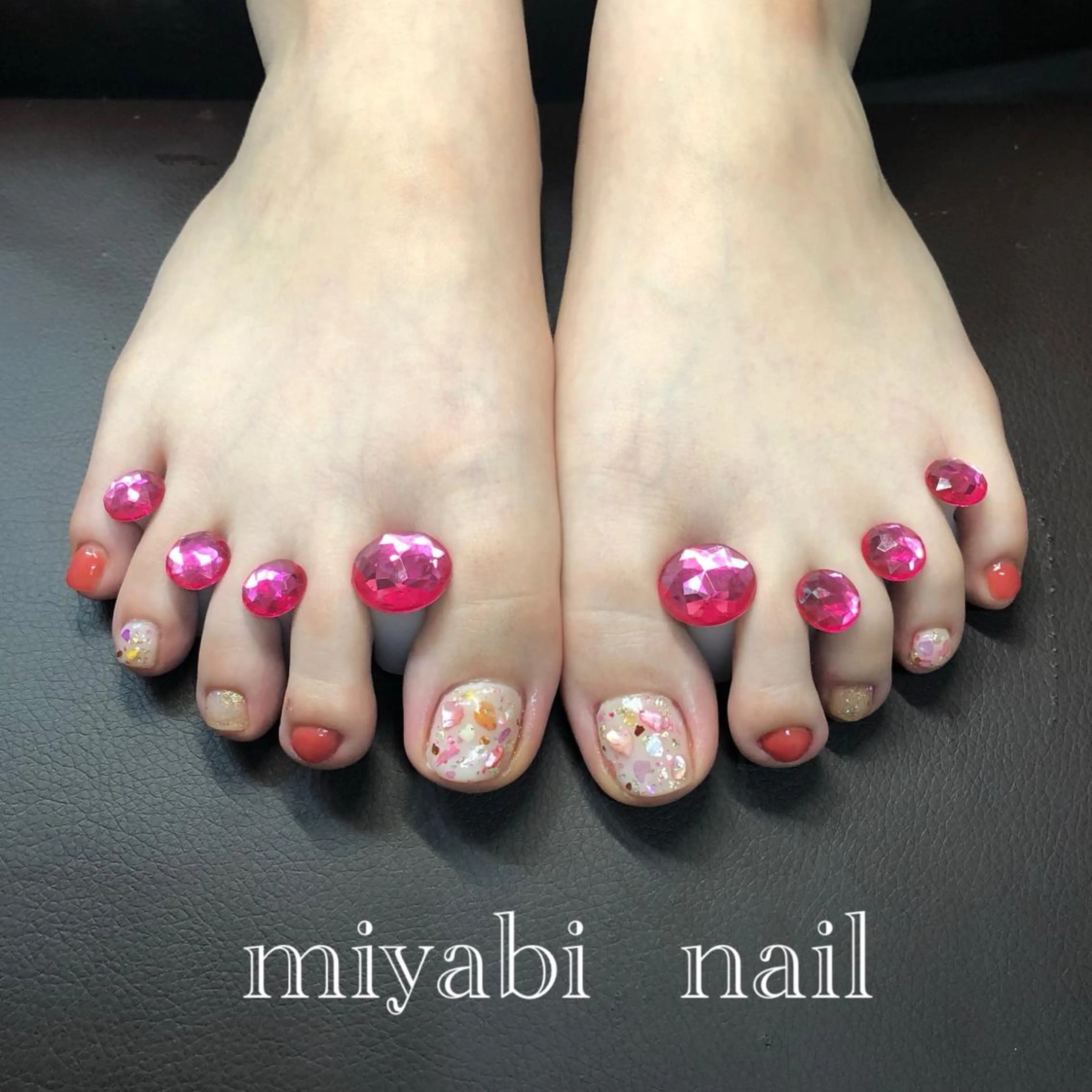 ネイル アートネイル フットネイル 持ち込み フットネイル miyabi nail 桂川駅近くのネイルデザイン