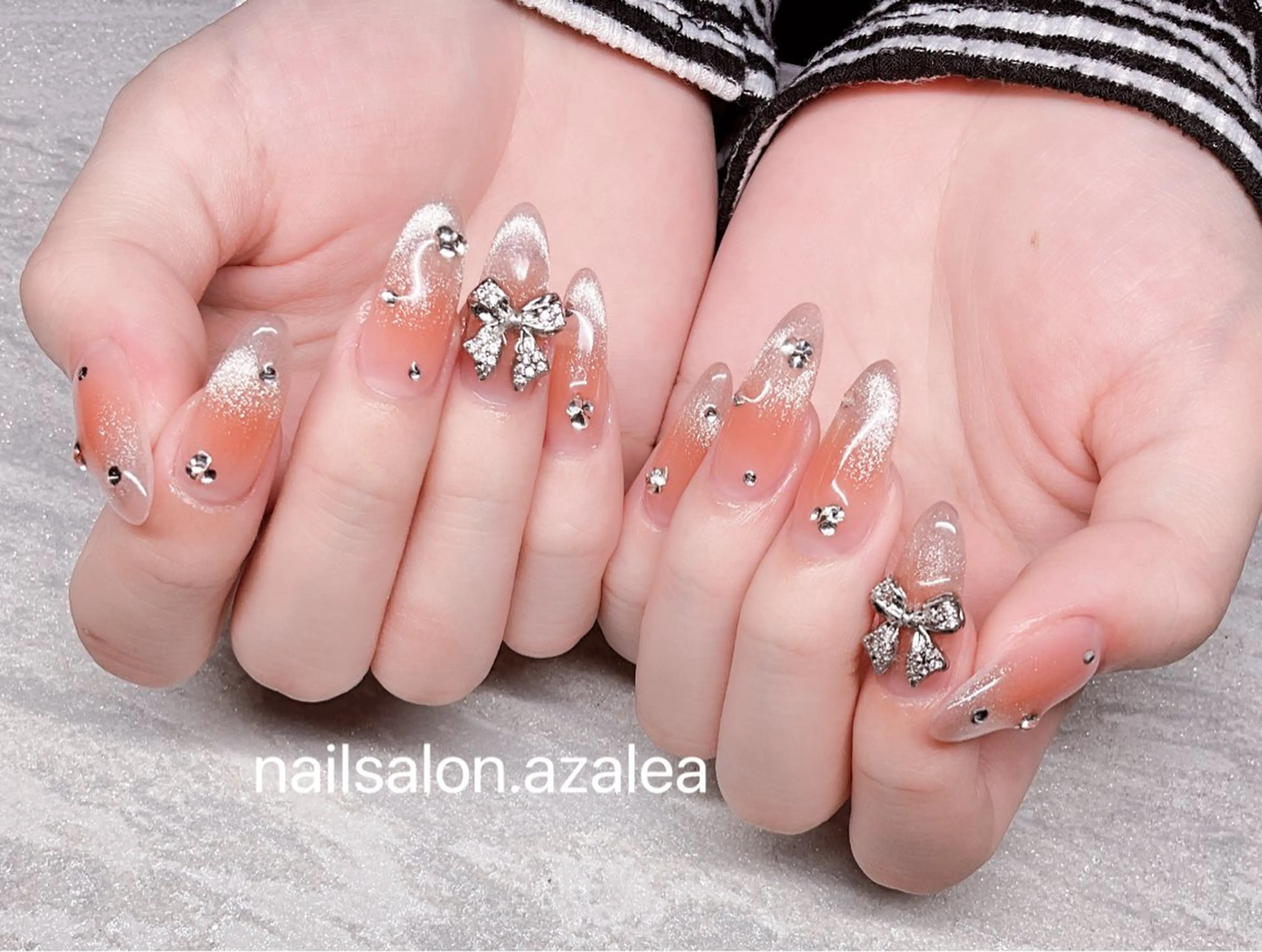 ネイル ハンドネイル R inのネイルデザイン