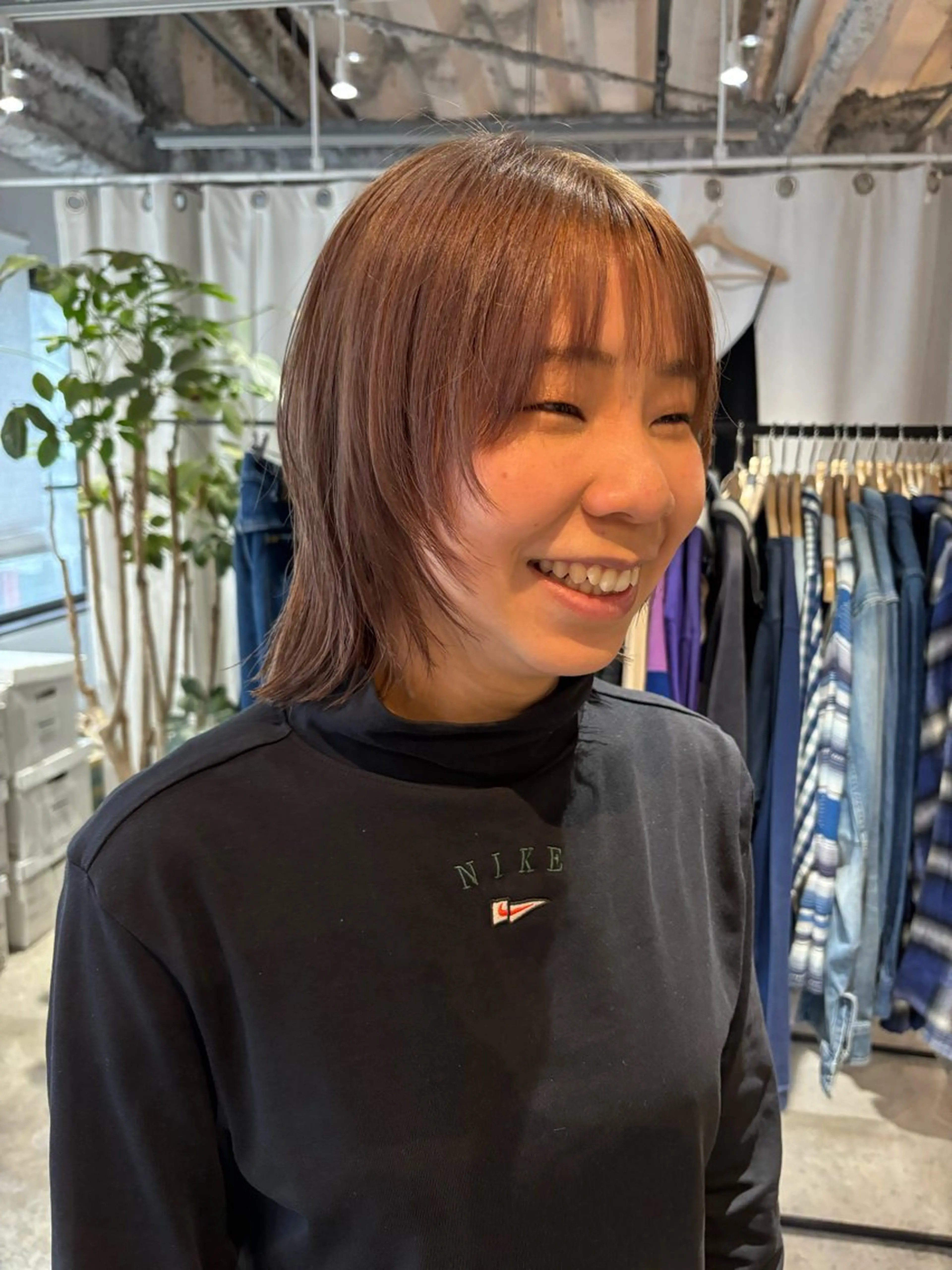 ミディアム カラー カット ヘアカラー トリートメント Hayashi Shioriのヘアスタイル