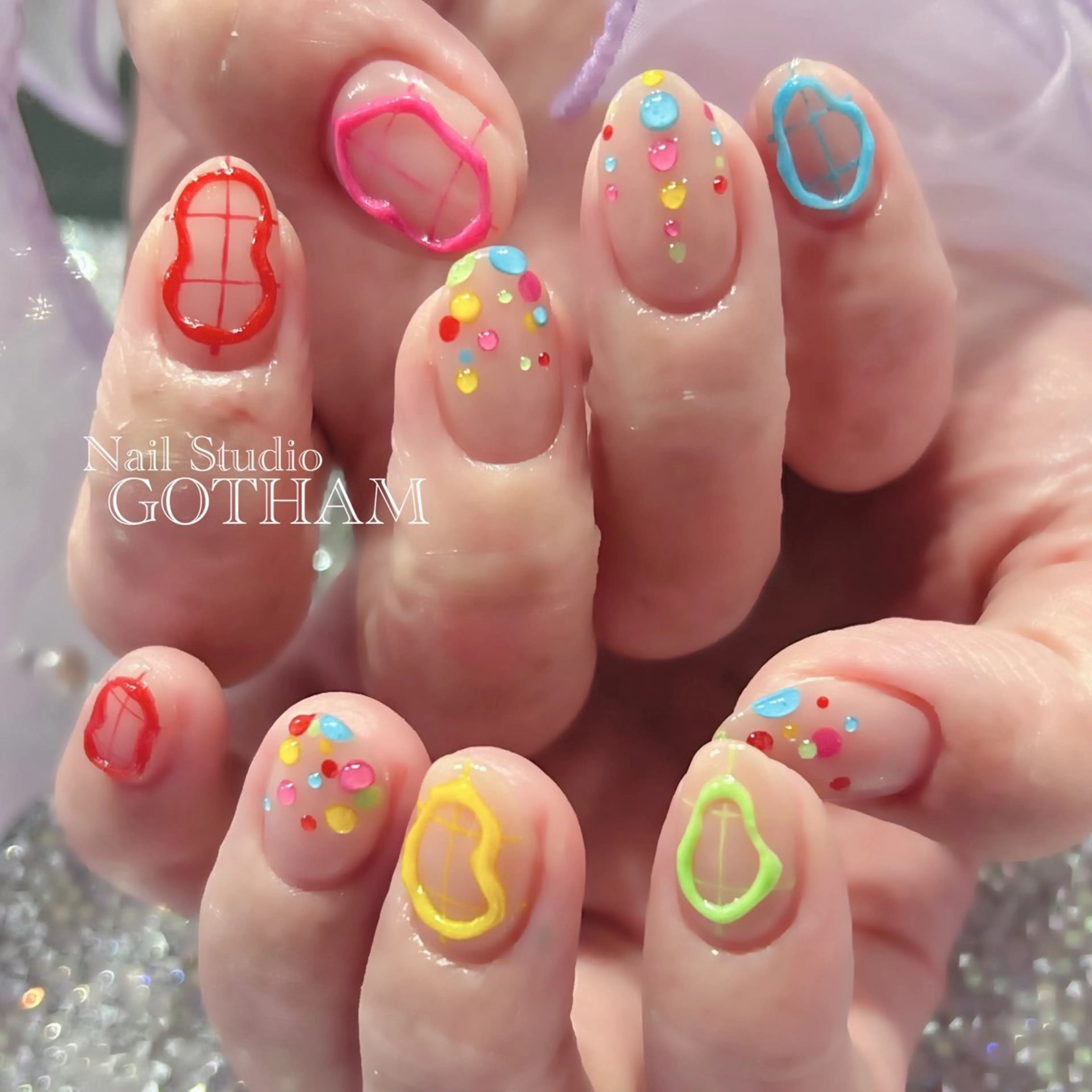 ネイル ハンドネイル 高円寺駅からすぐ🌈 ネイルGOTHAMのネイルデザイン