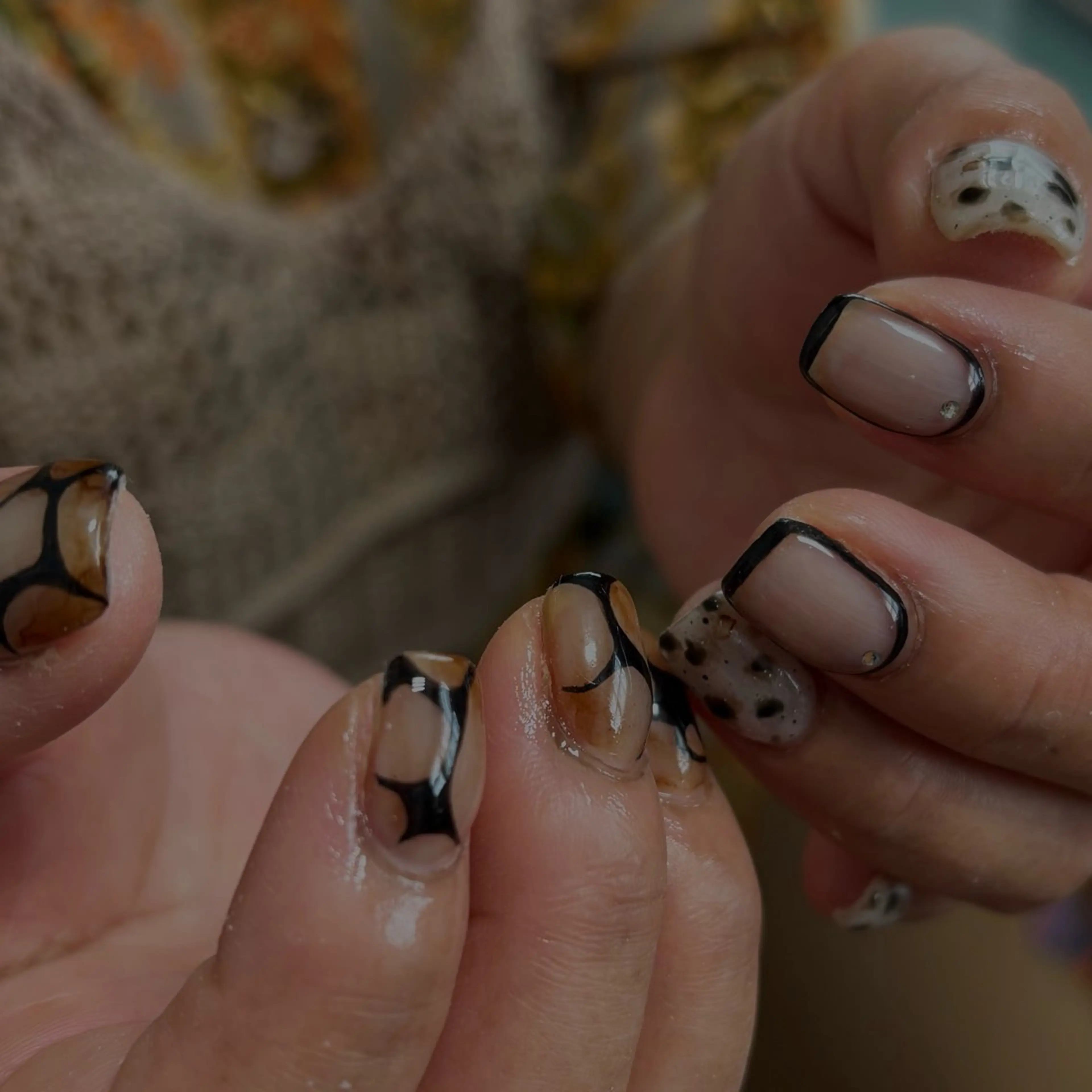 ネイル ハンドネイル 爪塗屋 さんのネイルデザイン