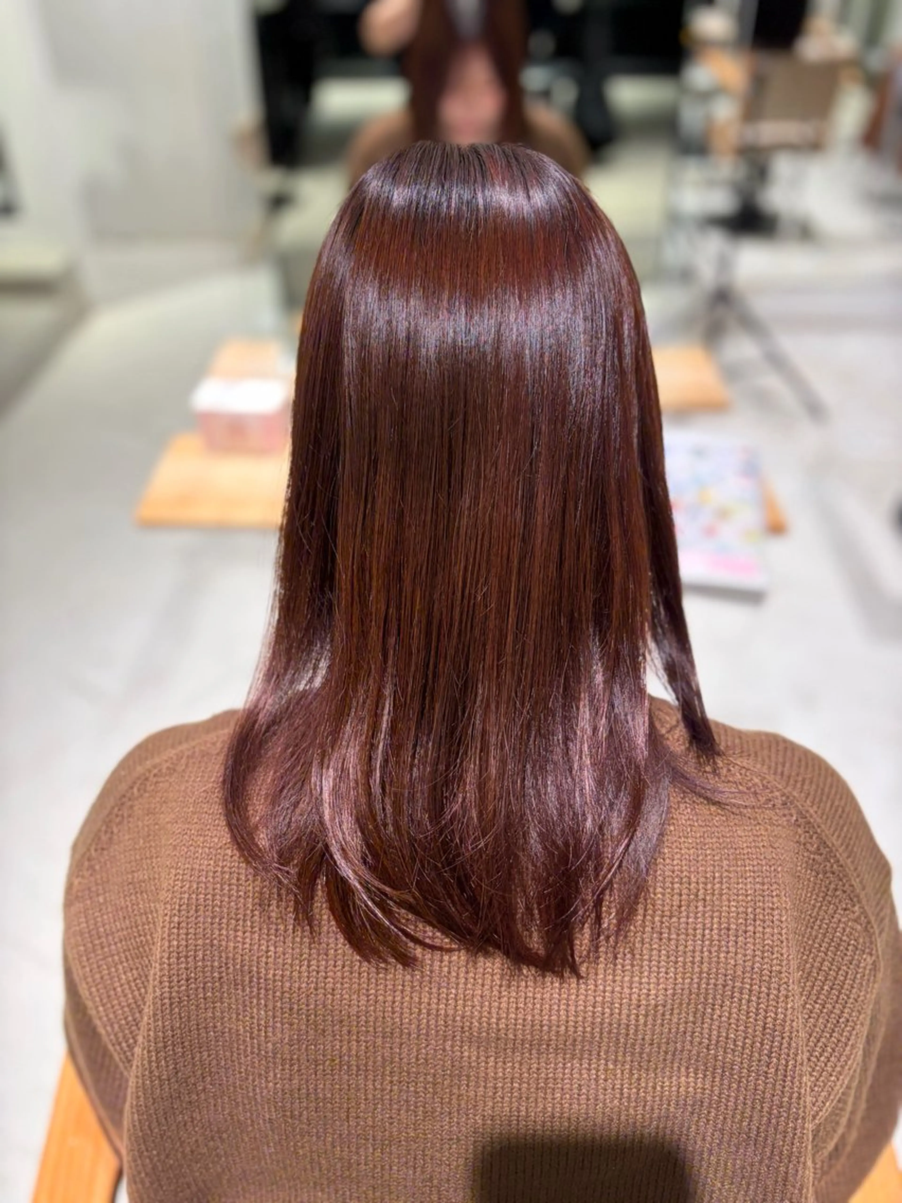 カラー ブラウンカラー ピンクカラー ヘアカラー UNBIRTHDAY いずみのヘアスタイル