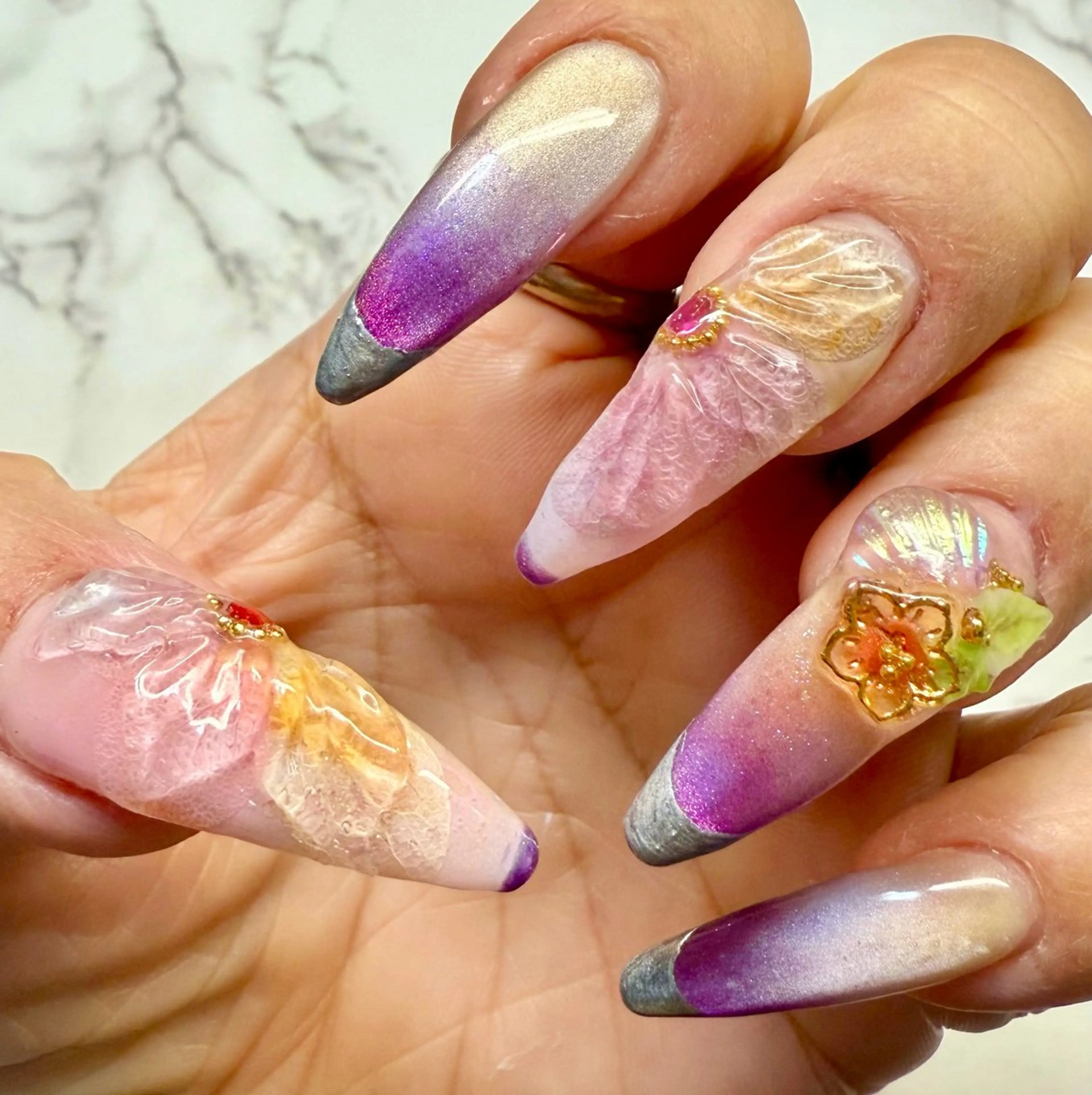 ネイル アニマル柄 アートネイル チークネイル フレンチネイル 氷ネイル・うるうるネイル M.N_ nailのネイルデザイン