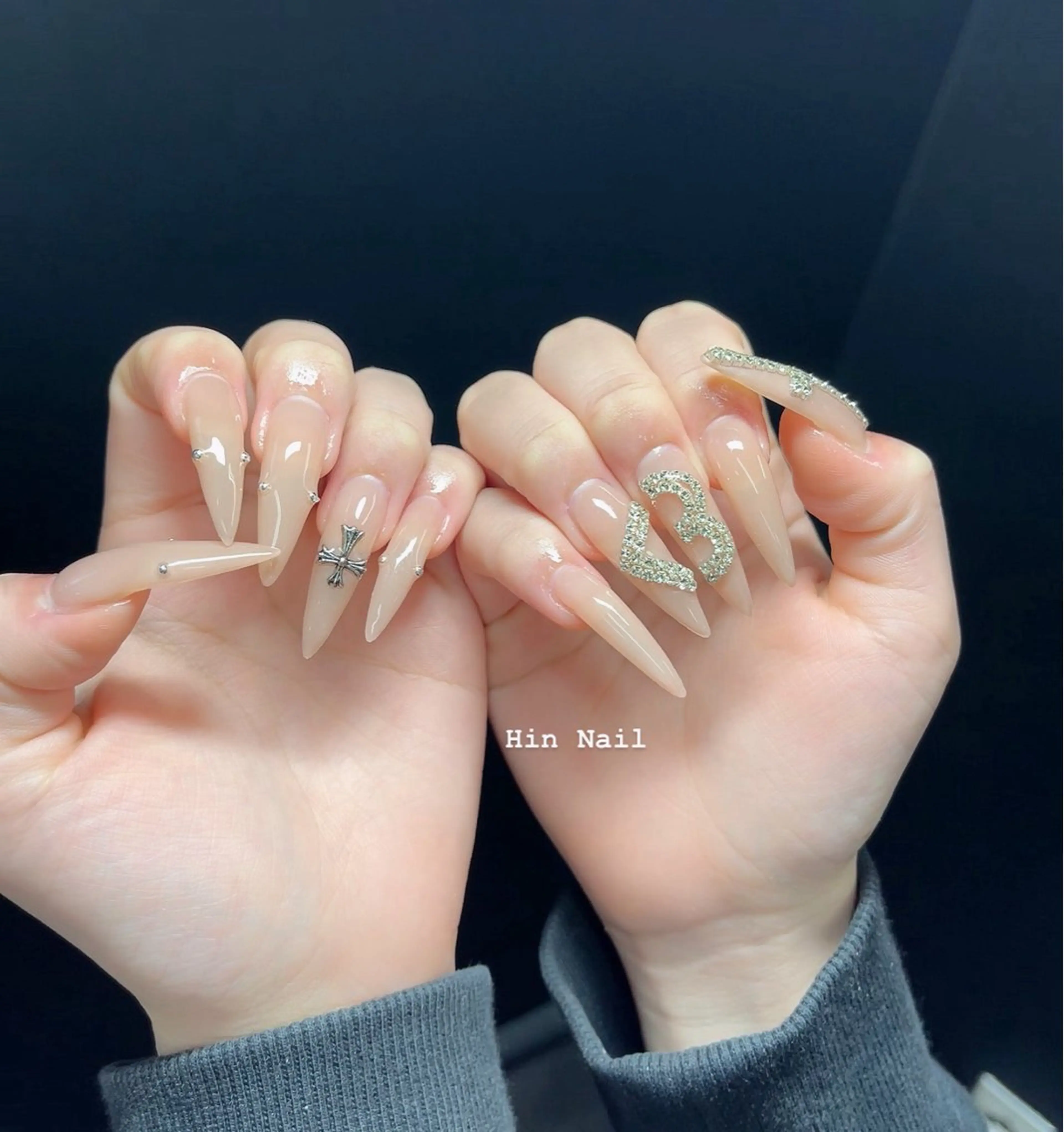 ネイル ハンドネイル HIN NAILのネイルデザイン