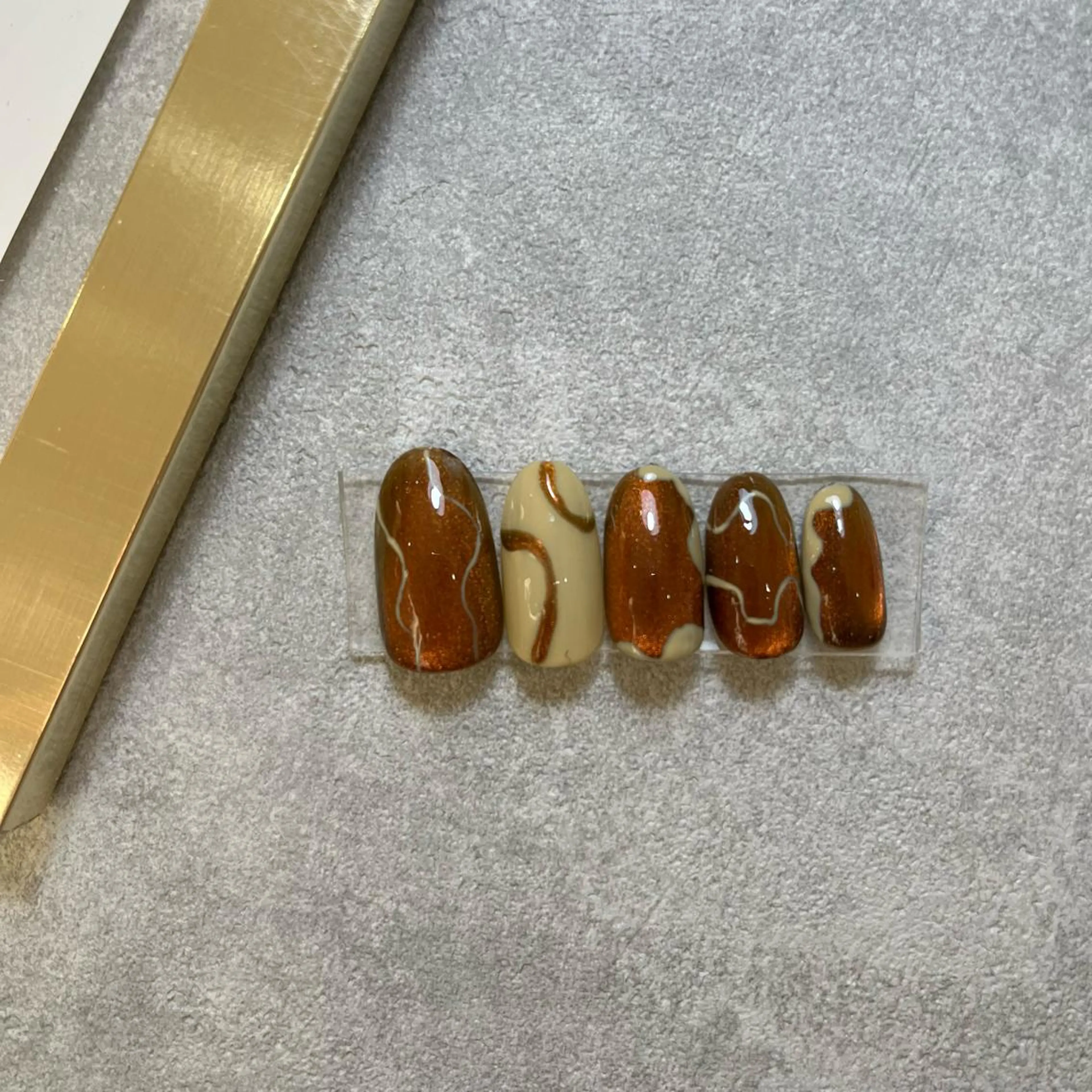 ネイル アートネイル ジェルネイル ニュアンスネイル 冬ネイル #Amin nail salonのネイルデザイン