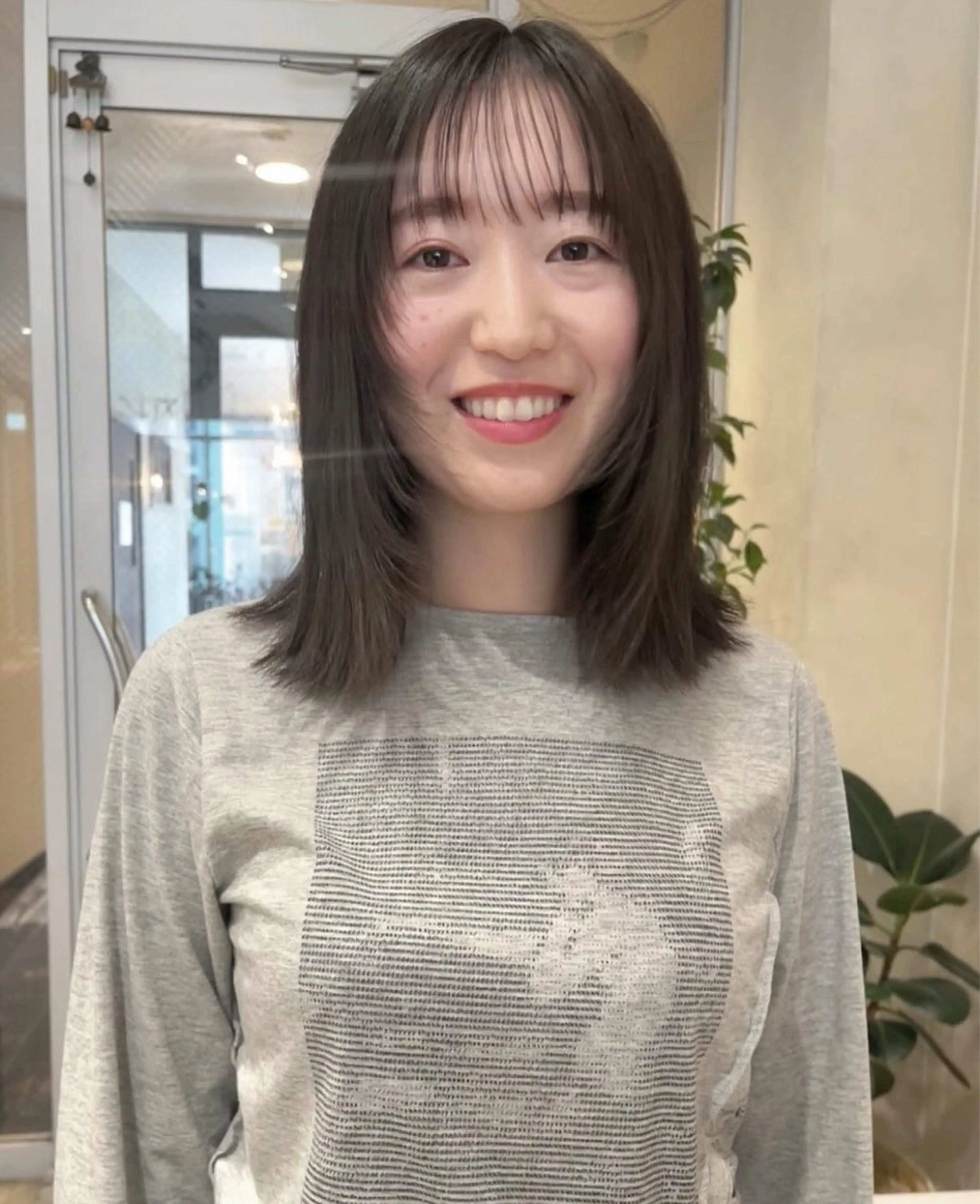 ミディアム カラー nakahara madokaのヘアスタイル