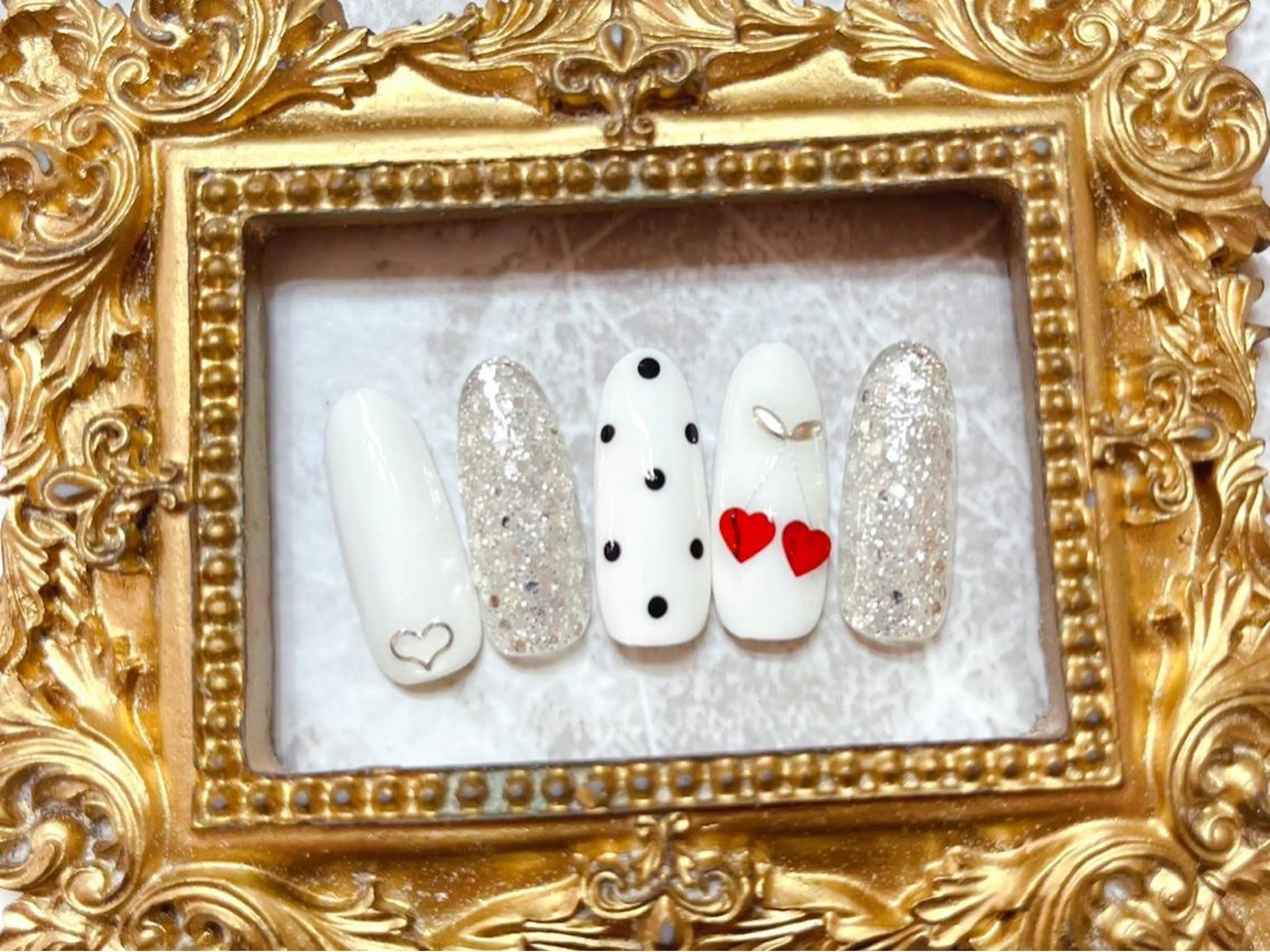 ネイル ハンドネイル マジック ミラーのネイルデザイン