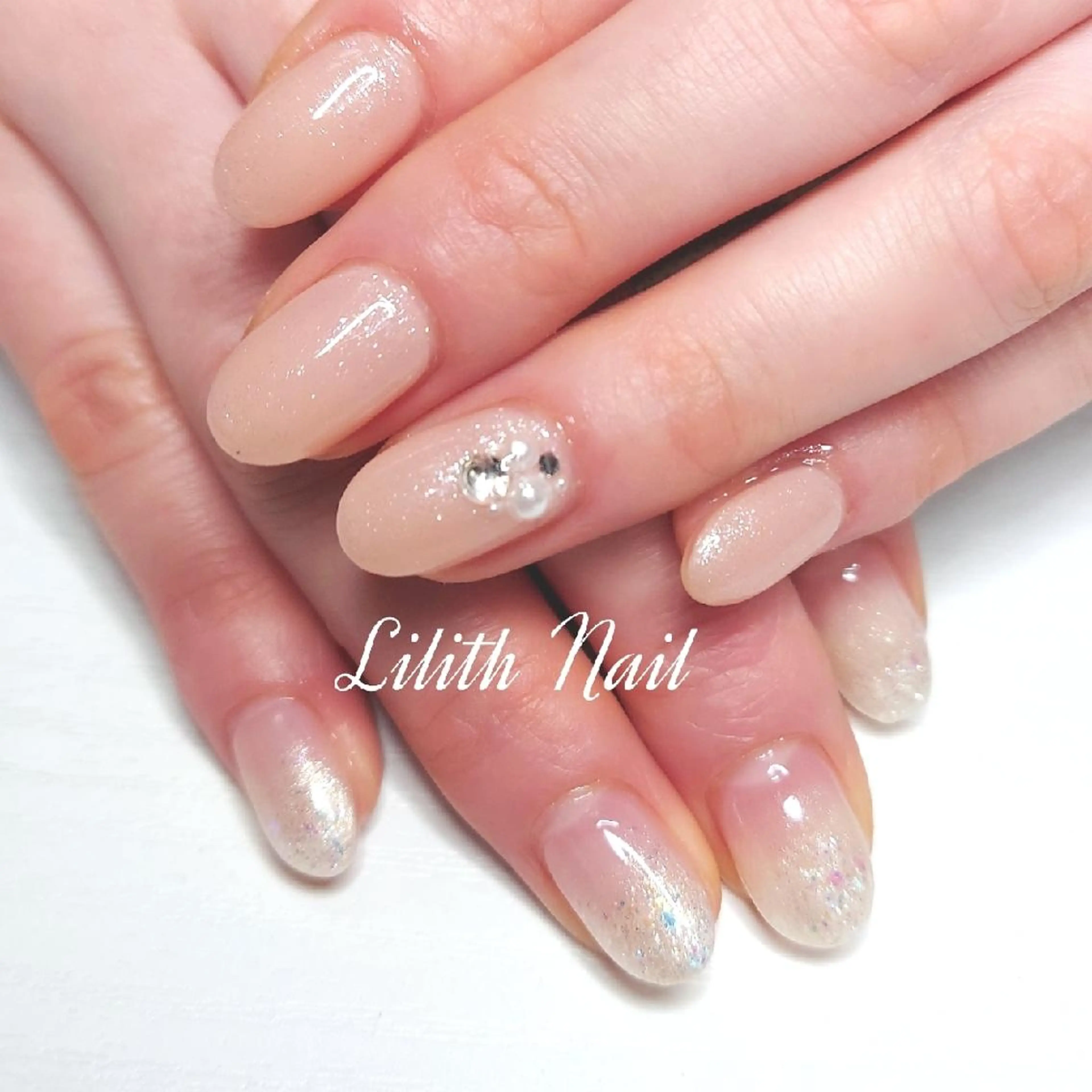 ネイル アートネイル ハンドネイル Lilith Nailのネイルデザイン