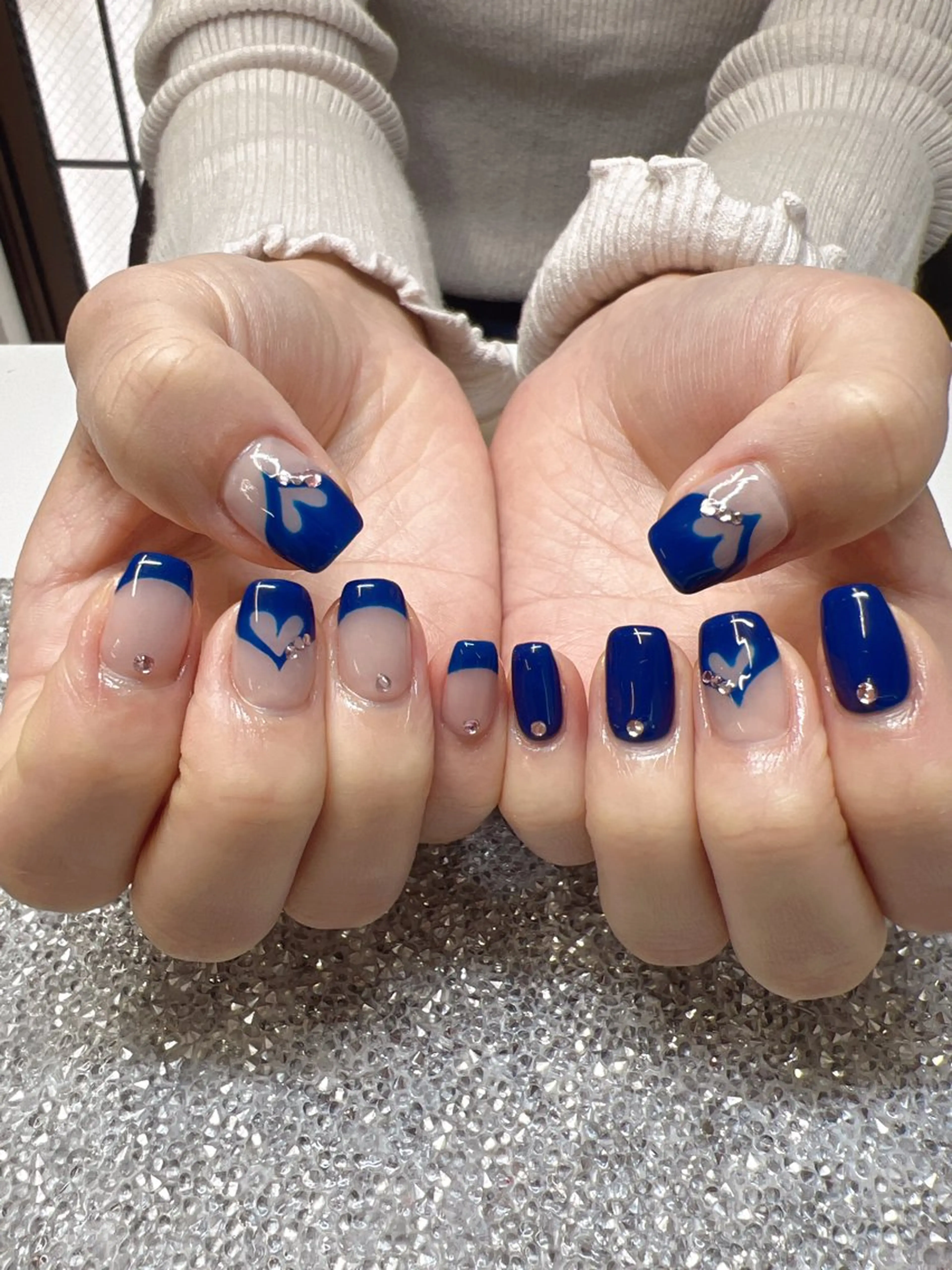 ネイル ガレンドウ 白澤 愛子のネイルデザイン