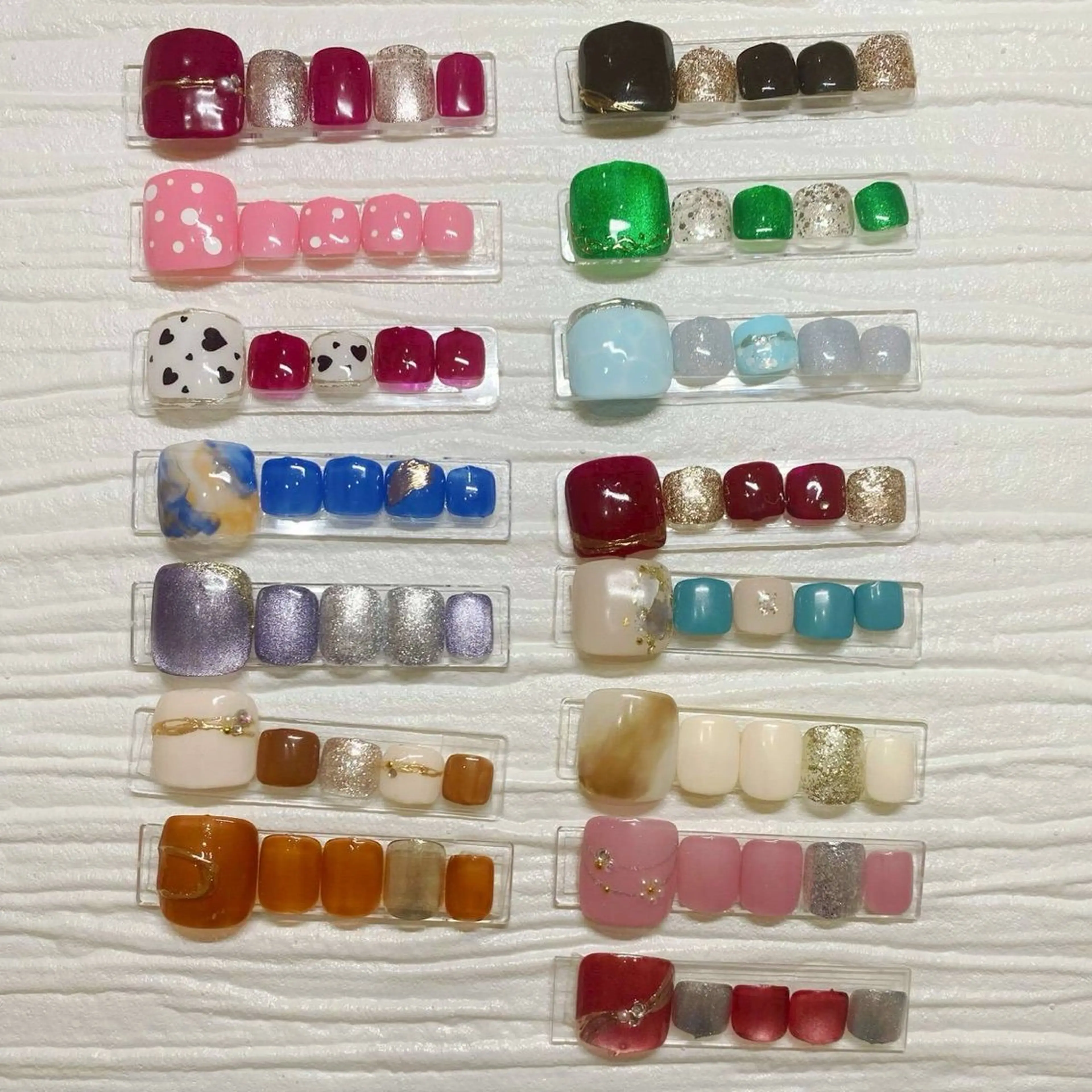 ネイル フットネイル ムーンライズ かおりのネイルデザイン