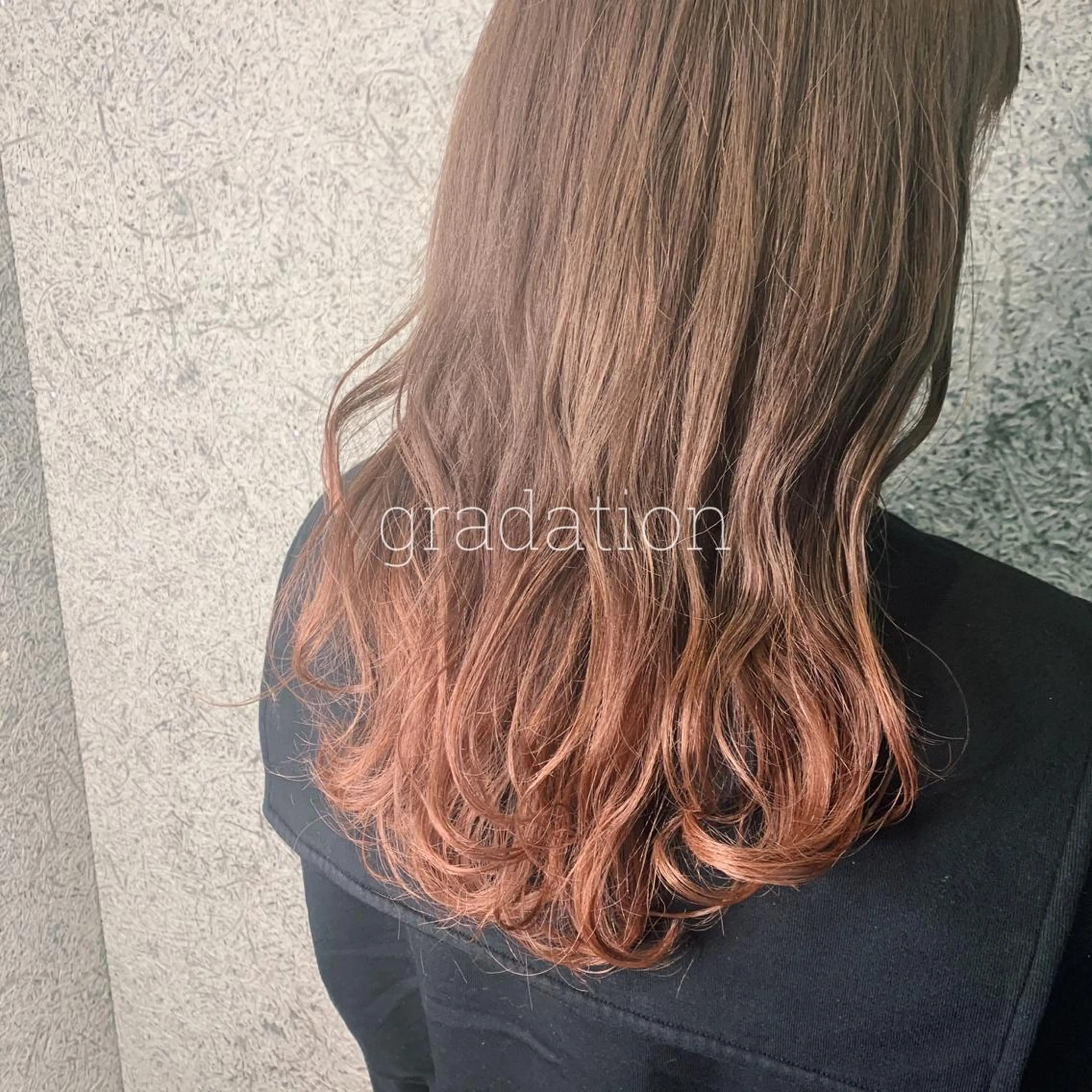 ロング カラー RINA🧤 デザインとボブのヘアスタイル