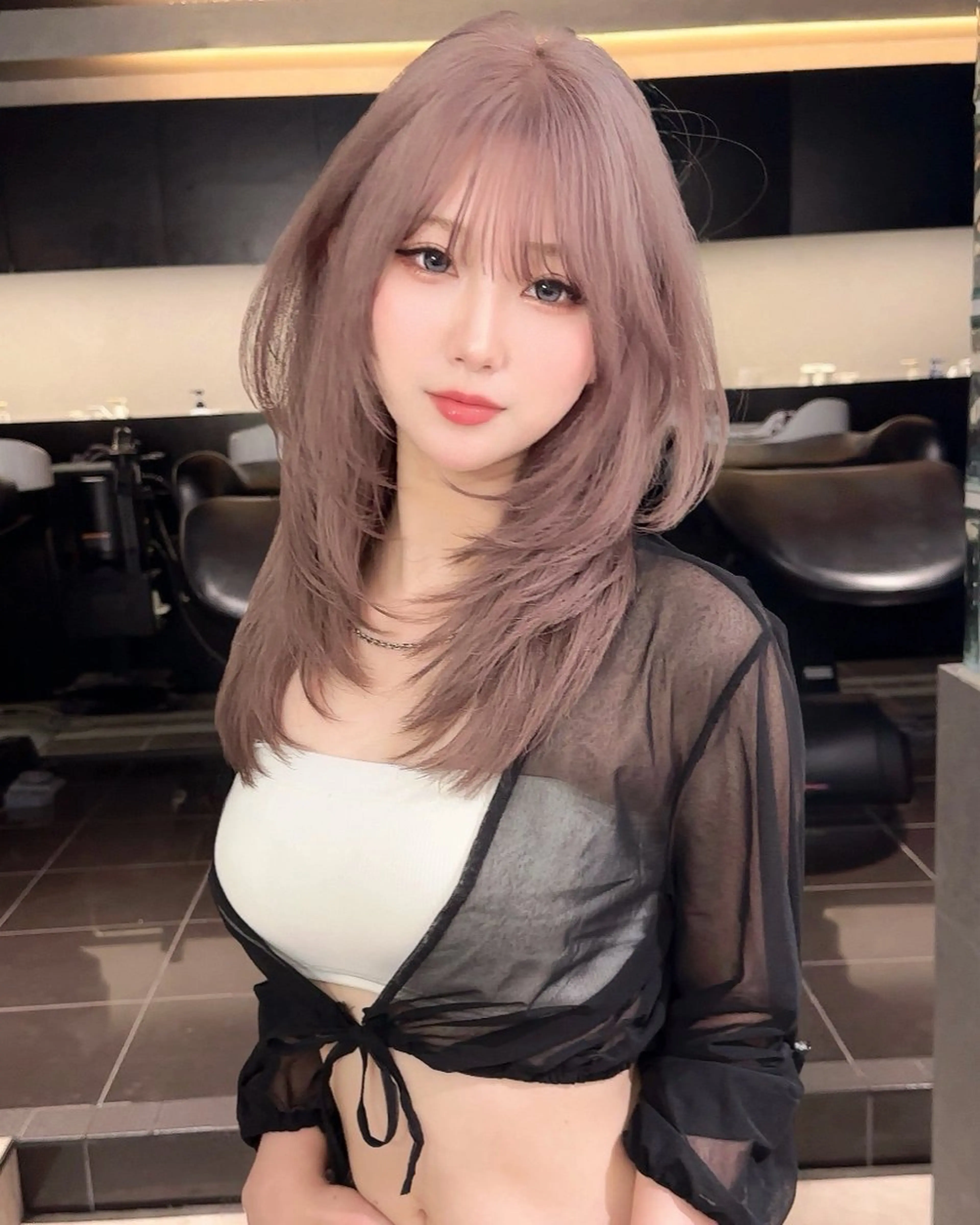 【切れ毛を最小限に抑える】最高級ケアブリーチ➕透明感カラー➕1stepトリートメントの写真