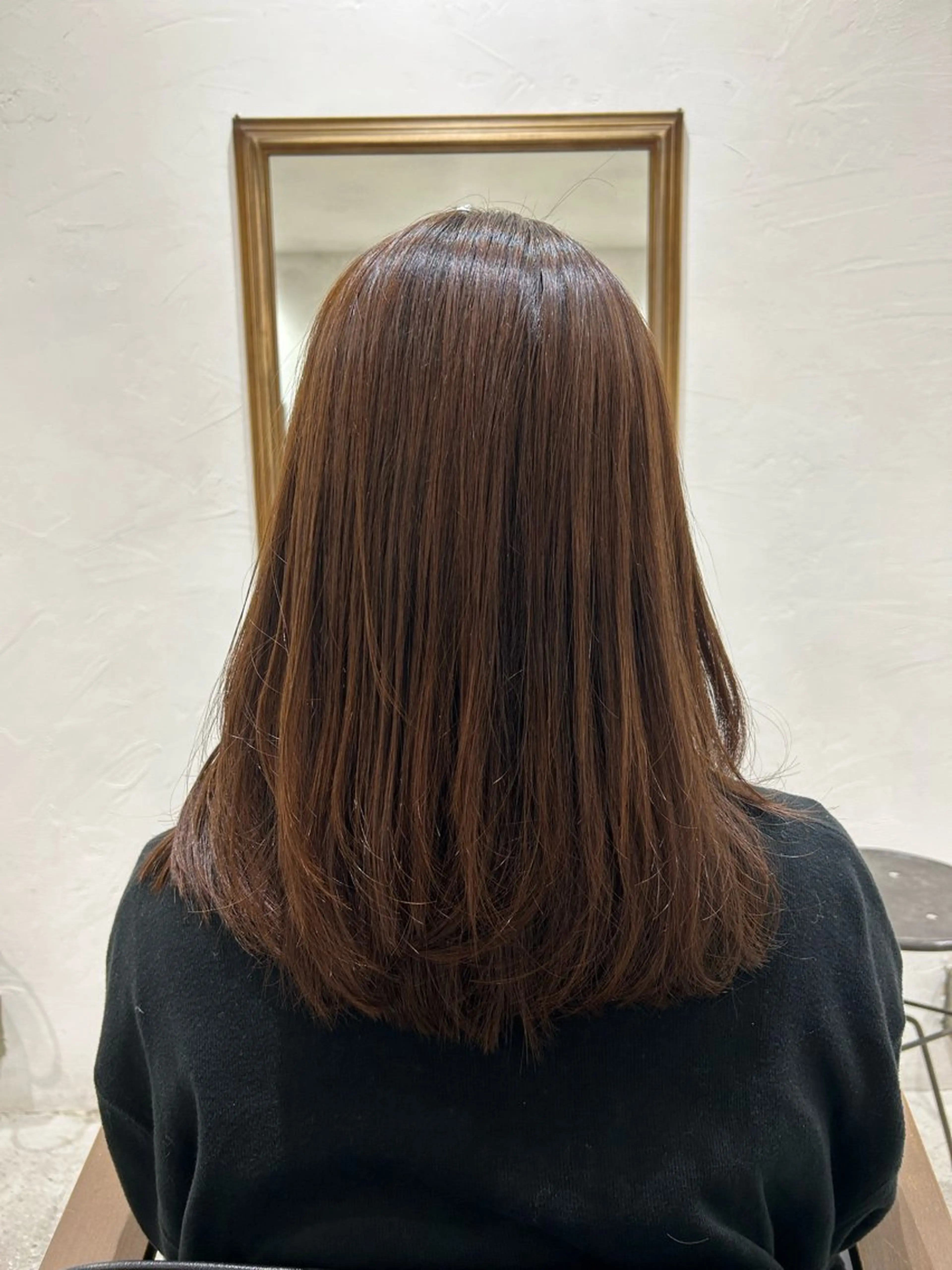 ロング 延島 利菜のヘアスタイル