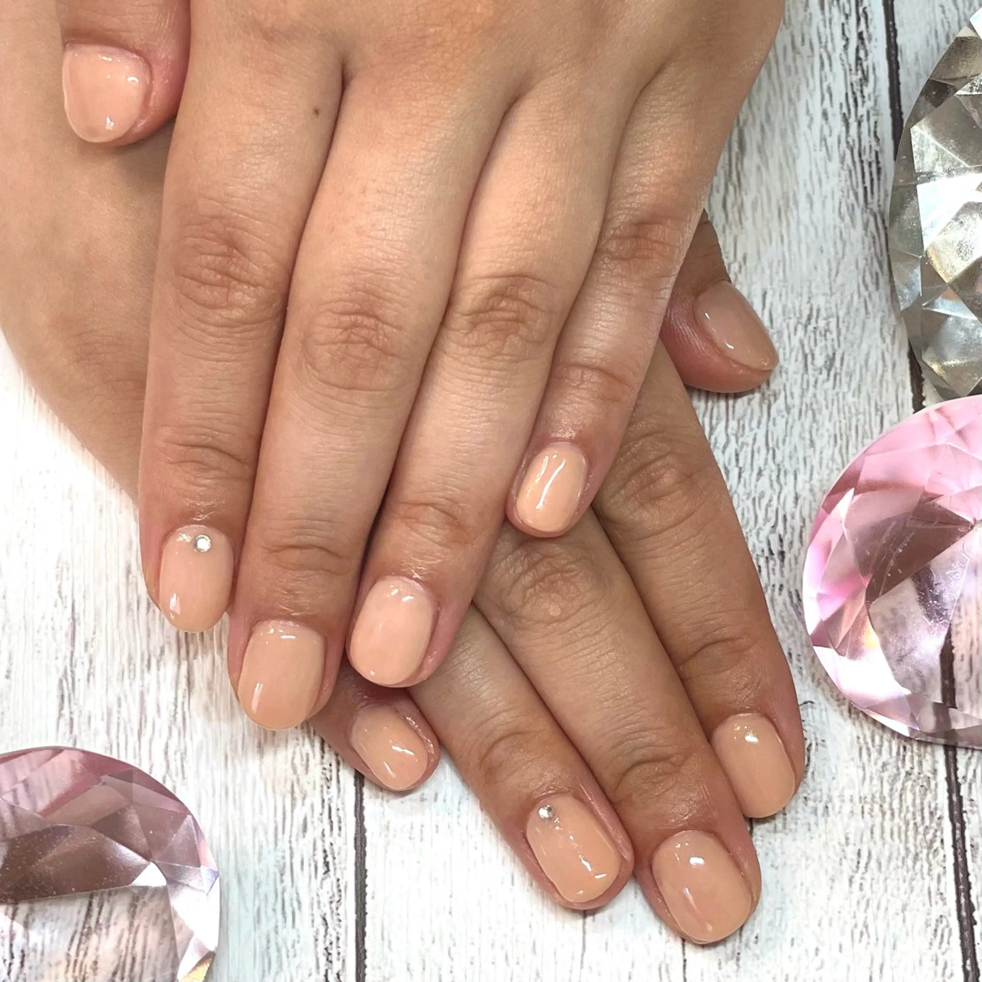 ネイル アートネイル ミラーネイル オフィスネイル シンプルネイル ストーンネイル 大塚 晃花のネイルデザイン