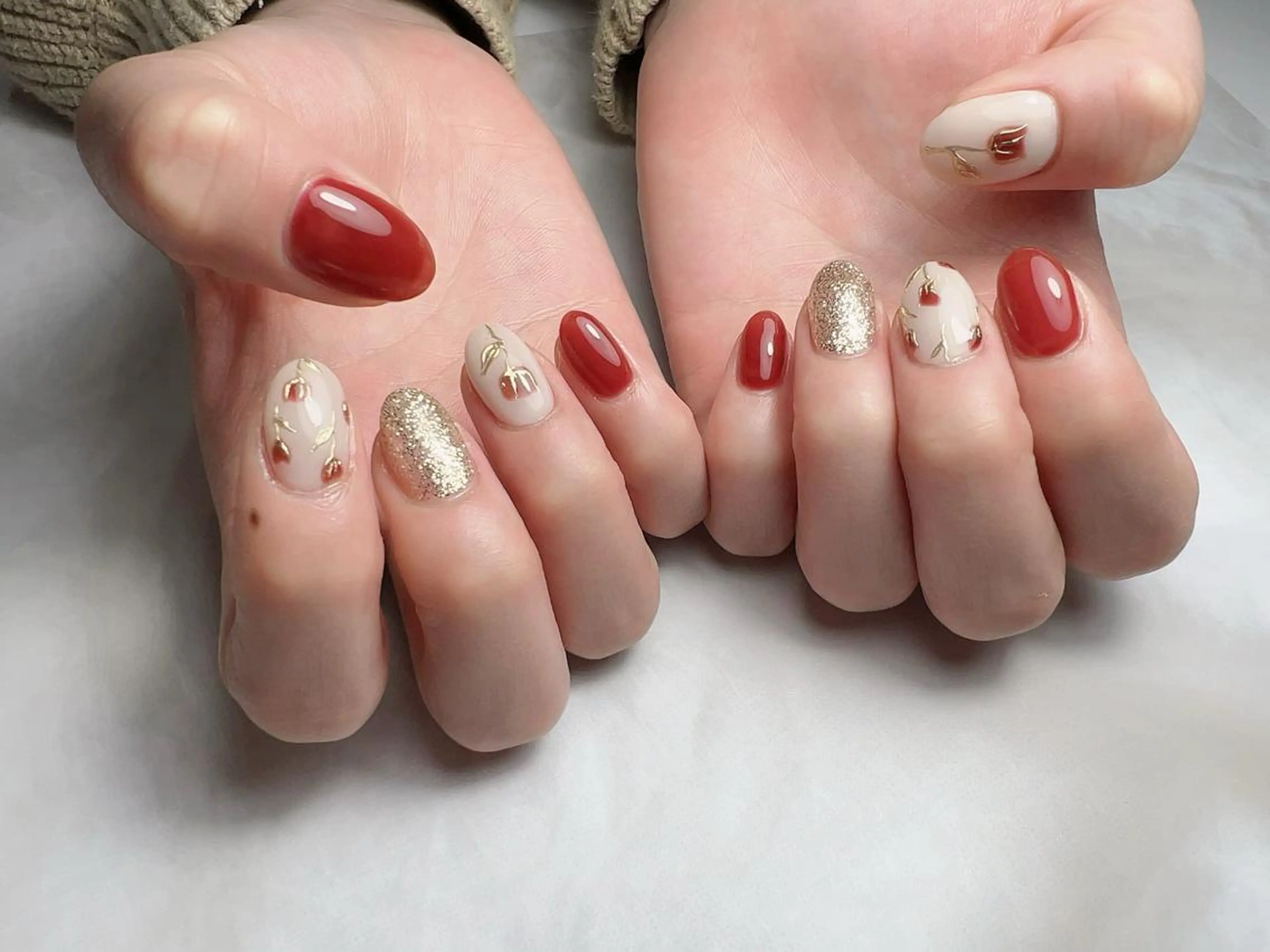 ネイル 𝐑𝐞𝐯𝐢𝐨 ___堺市西区のマツエク・マツパデザイン