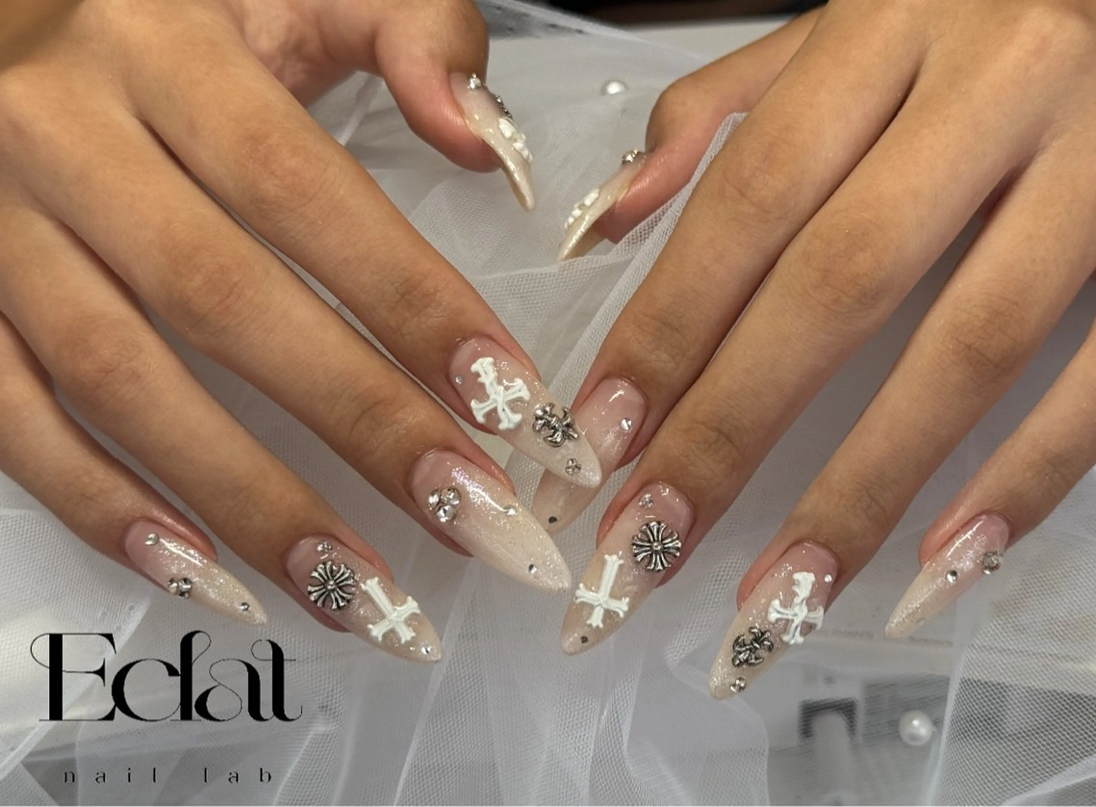 ロング ハンドネイル ネイルラボEclat RINAのネイルデザイン