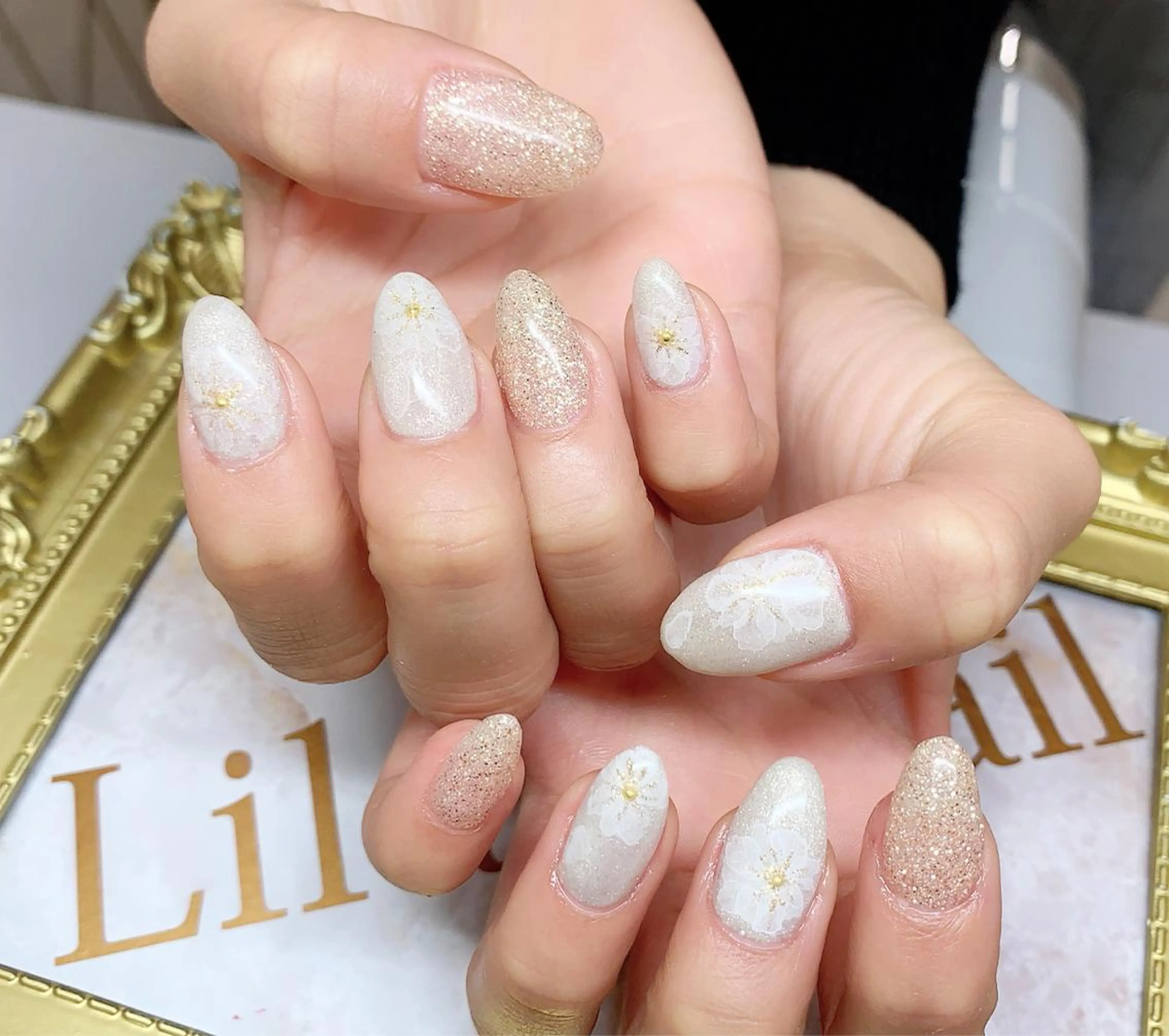 ネイル 入学式 ジェルネイル ハードジェル ラメ(グリッター) ロングネイル Lilas Nailのネイルデザイン