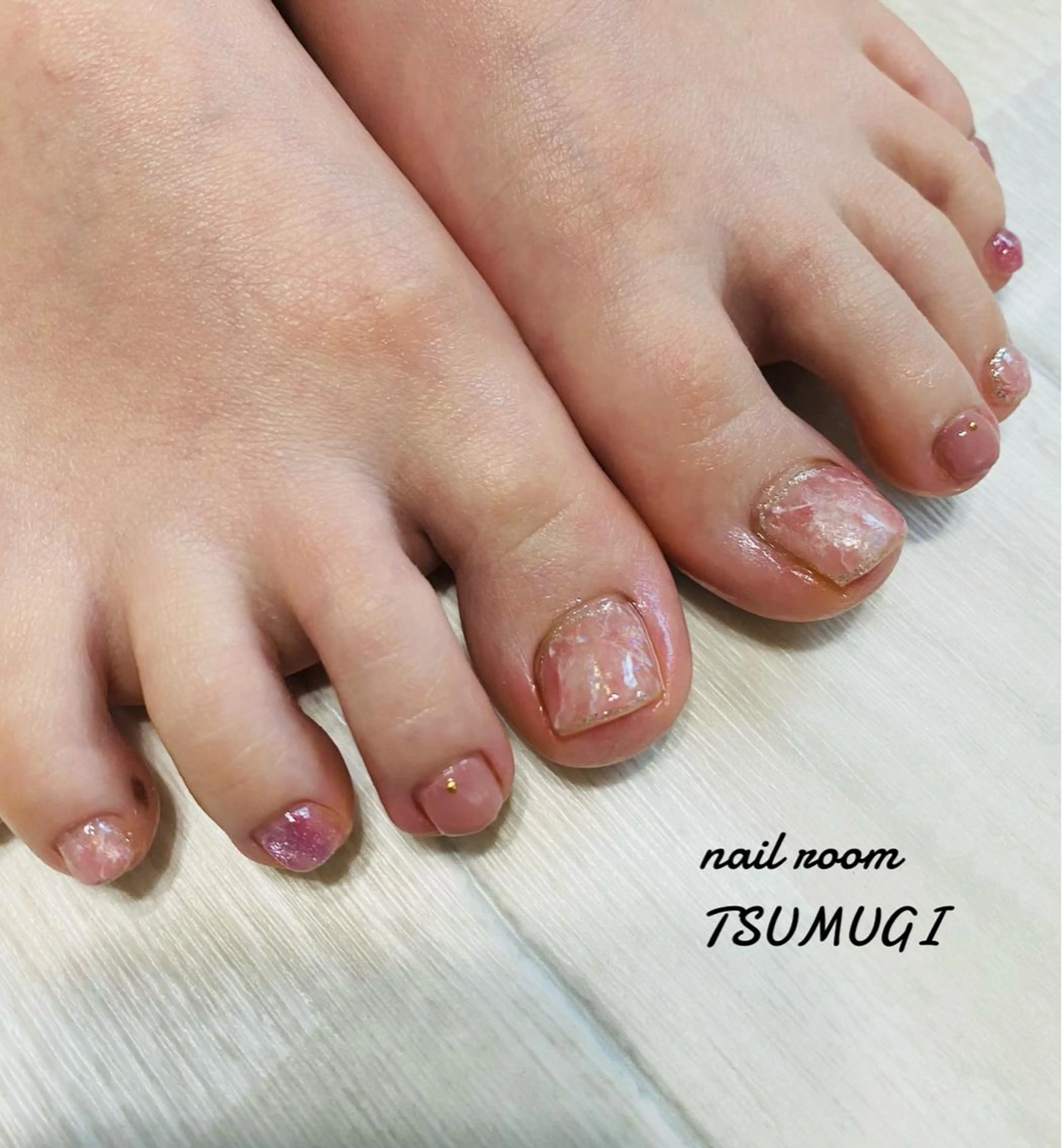 ネイル フットネイル nailroom TSUMUGI所属・nailroom TSUMUGIのネイルデザイン